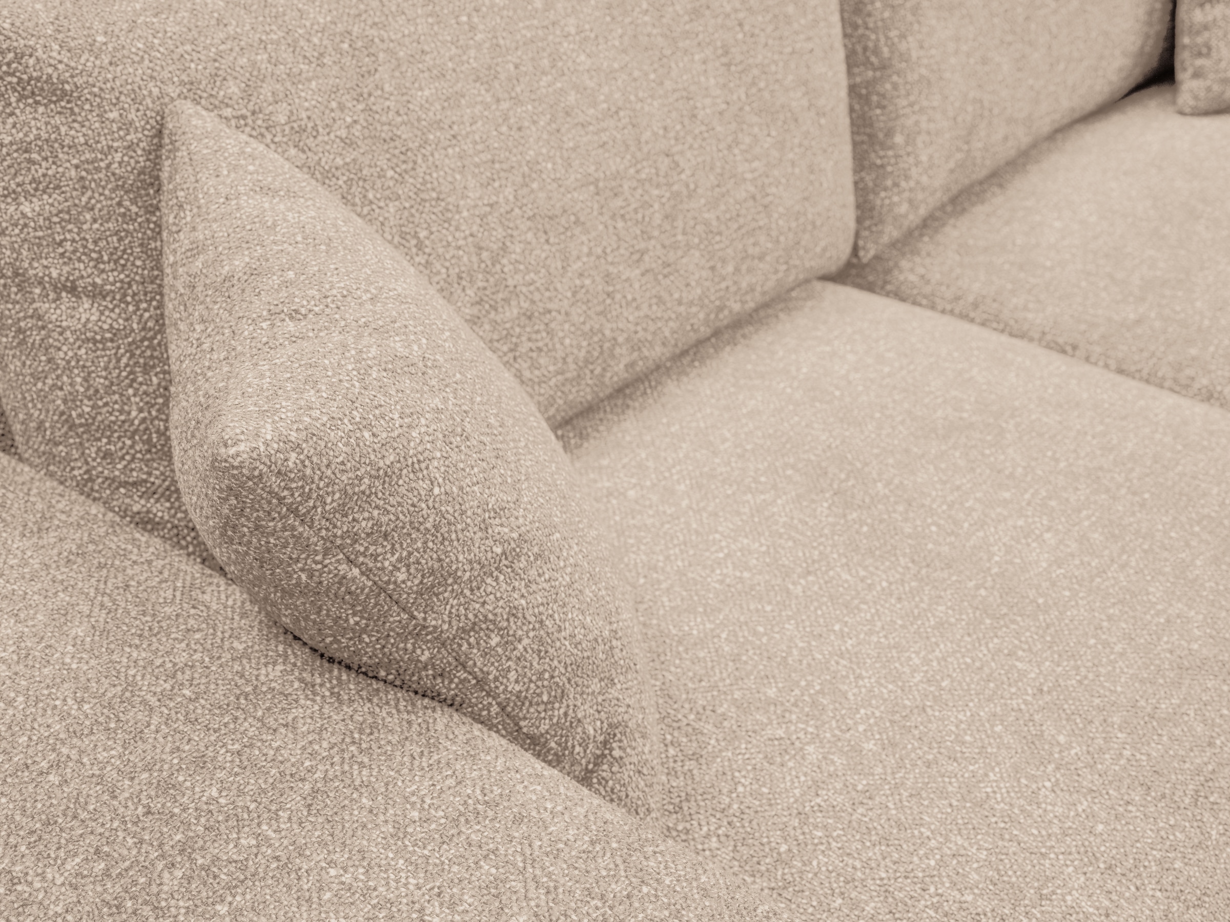 WERK2 Big-Sofa »Rozzana mit viel Platz und aktuellen Bezugsvarianten«, mit losen Rückenkissen