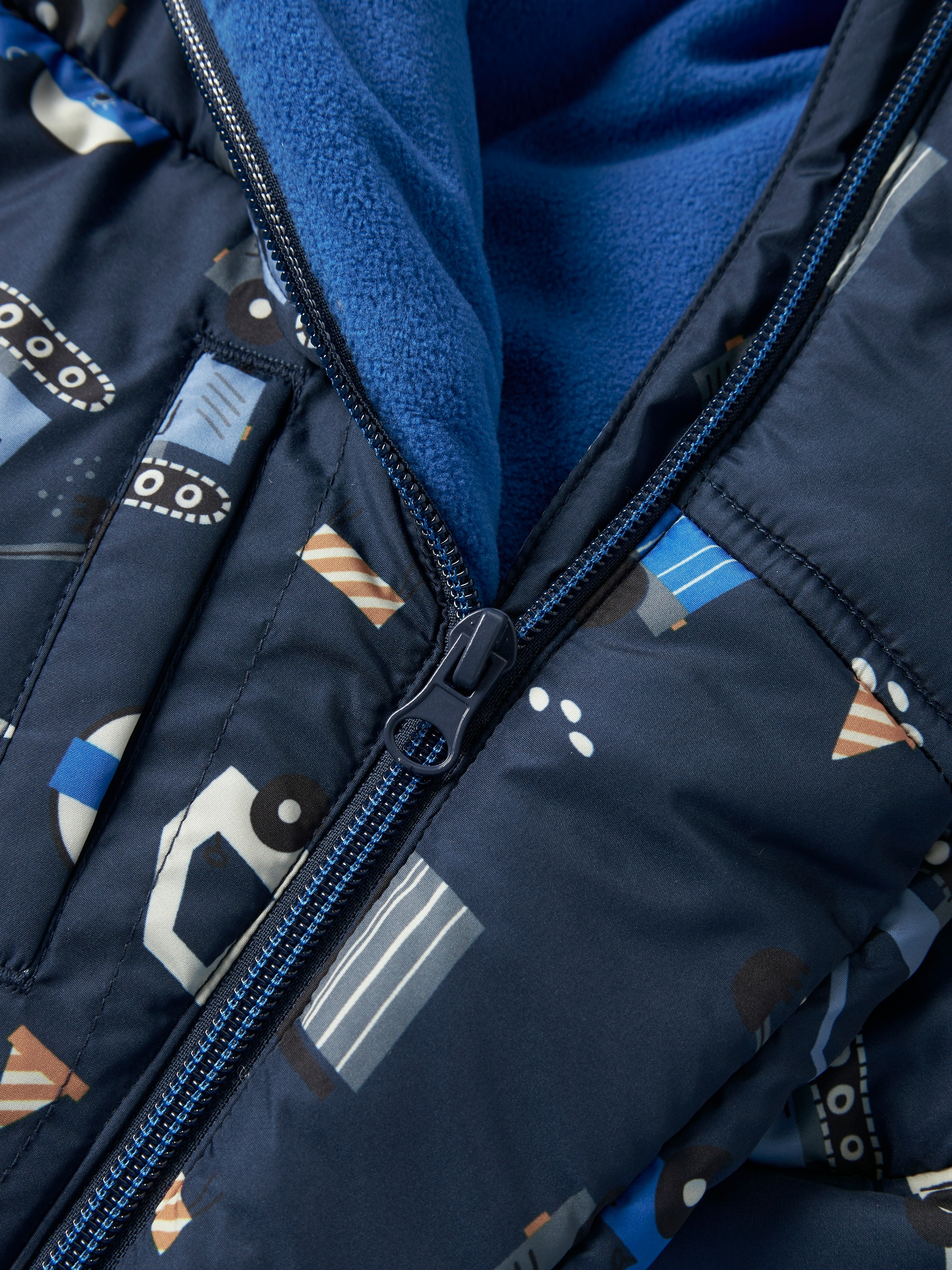 Name It Outdoorjacke »NMMMICCO JACKET AOP2« mit Kapuze Kunstfaser, regular fit