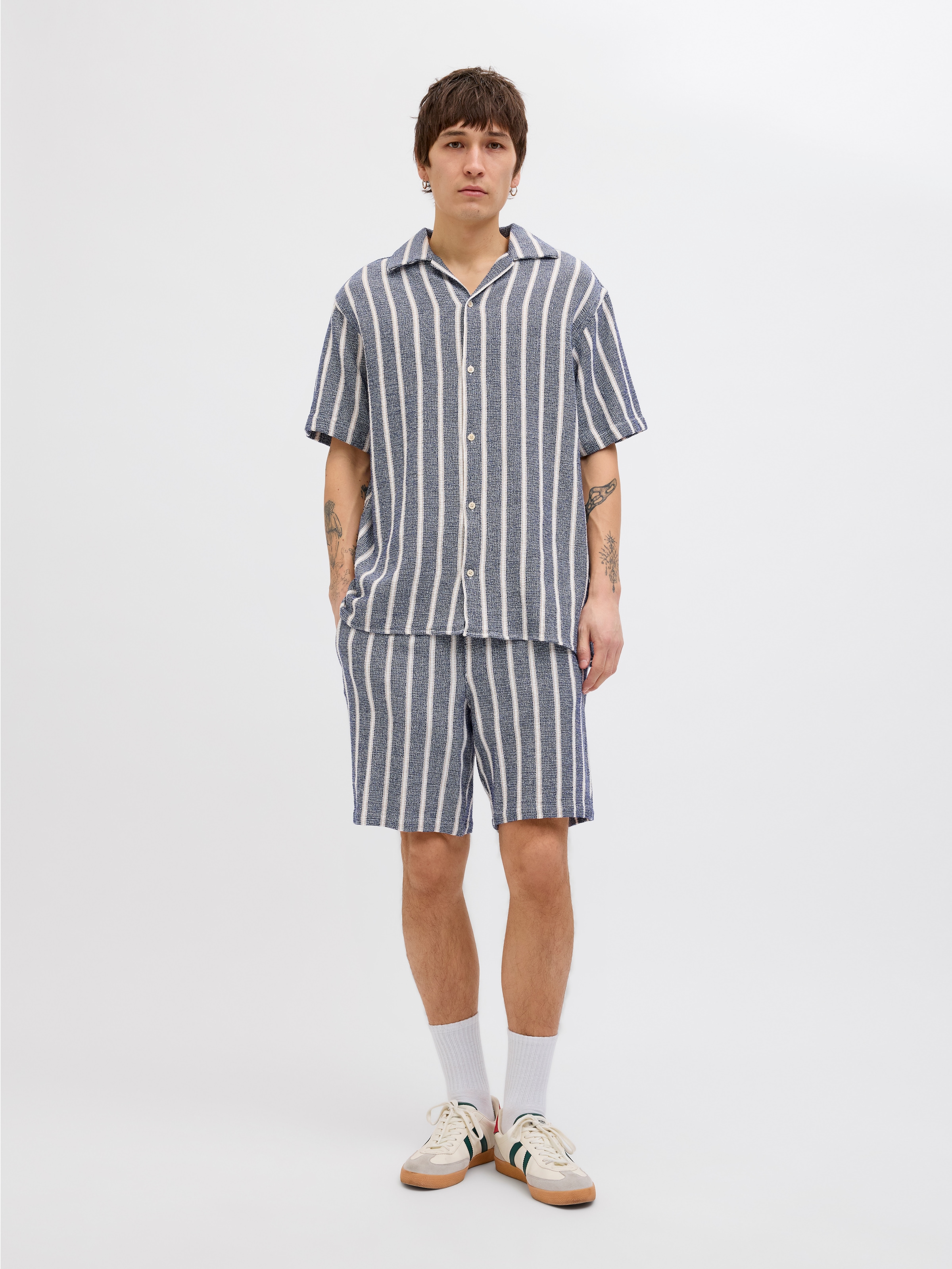 Jack & Jones Shorts »JPSTJAIDEN COBA STRIPE JOG SHORT SRT SN«