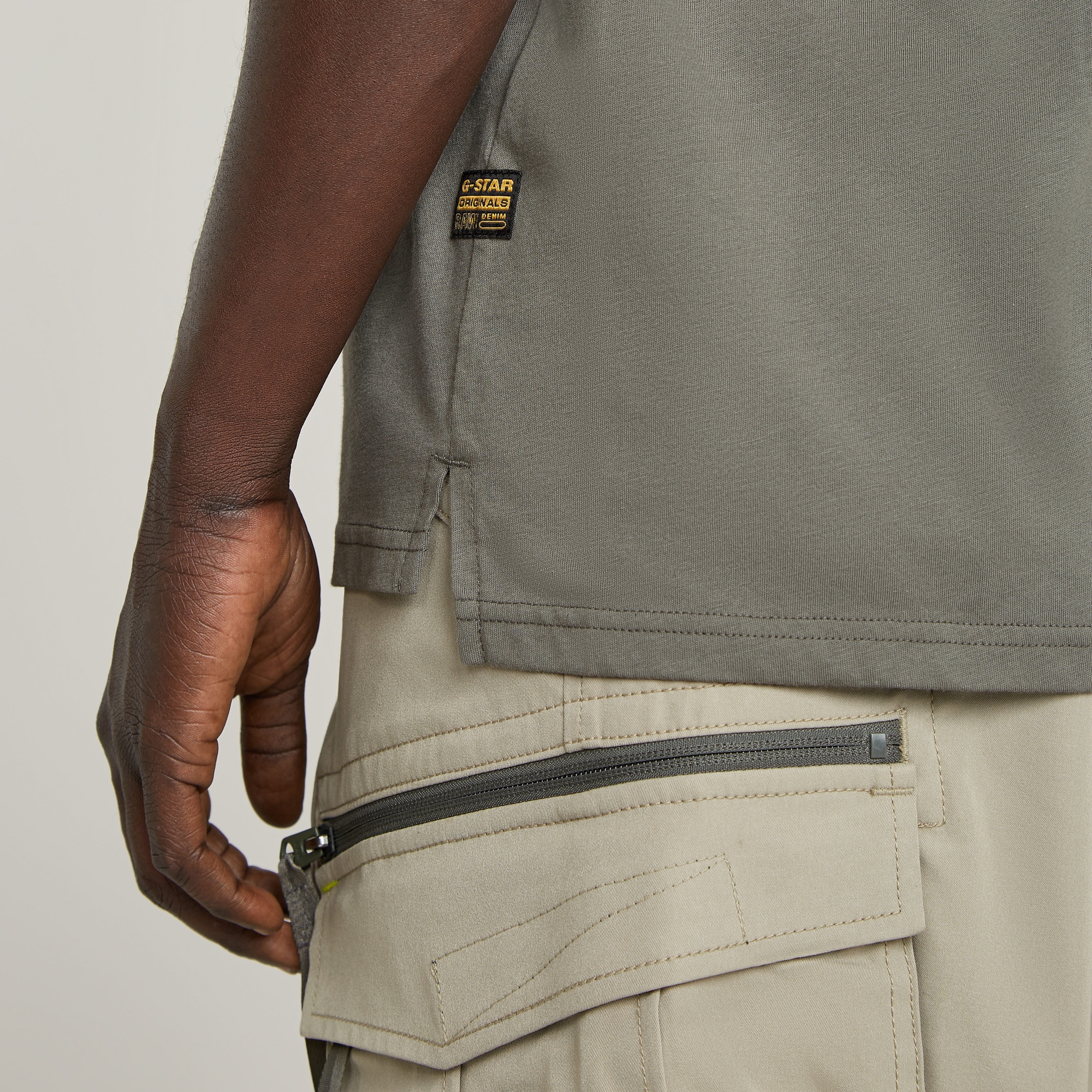 G-STAR T-Shirt »Nifous« Rundhals, mit Rippeinsatz