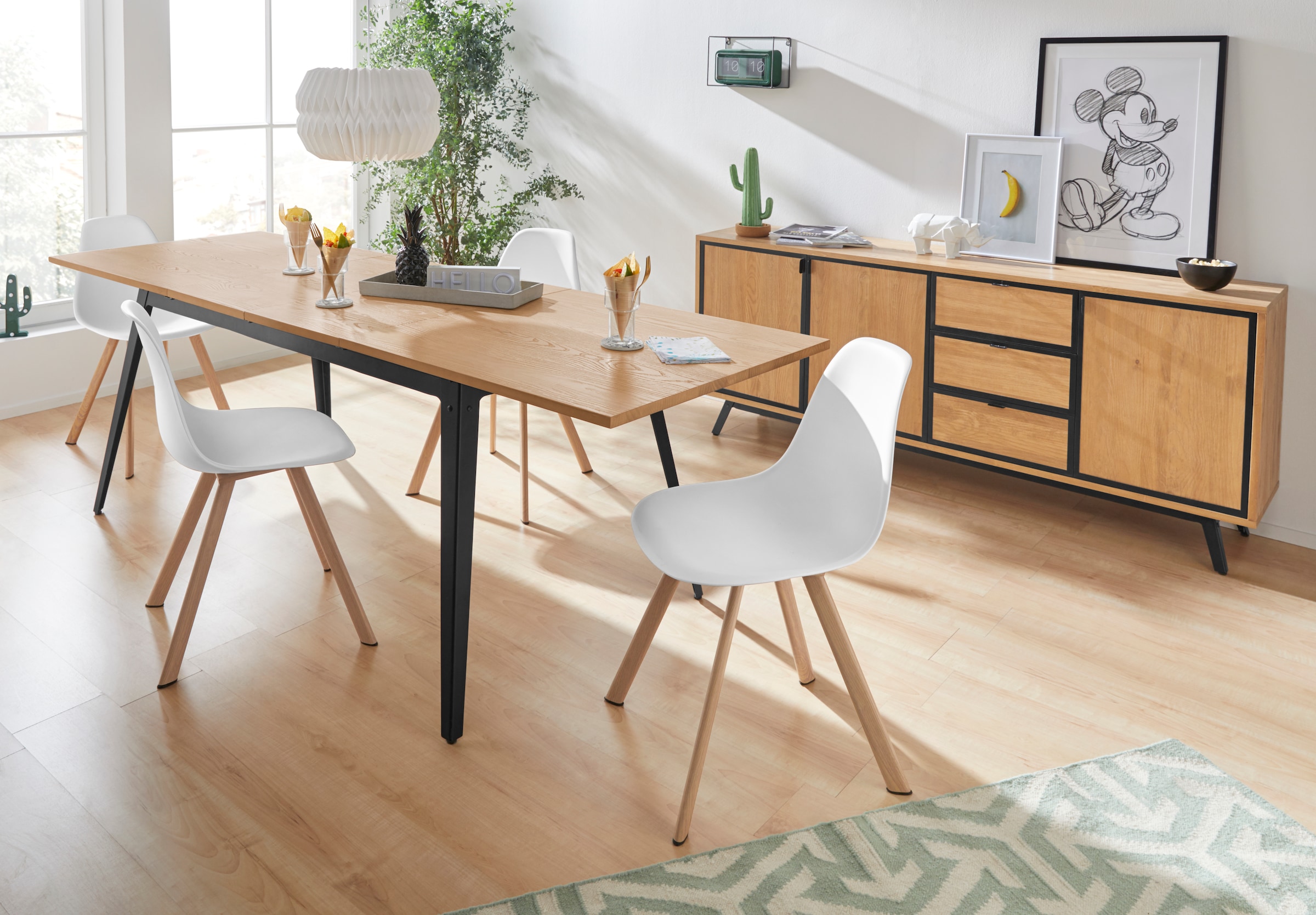 INOSIGN Sideboard »Malu«, Kommode mit Magnetverschluß an den Türen, aus massivem Kiefernholz