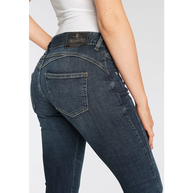 Herrlicher Slim-fit-Jeans »GINA RECYCLED DENIM«, mit seitlichem Keileinsatz  online bestellen