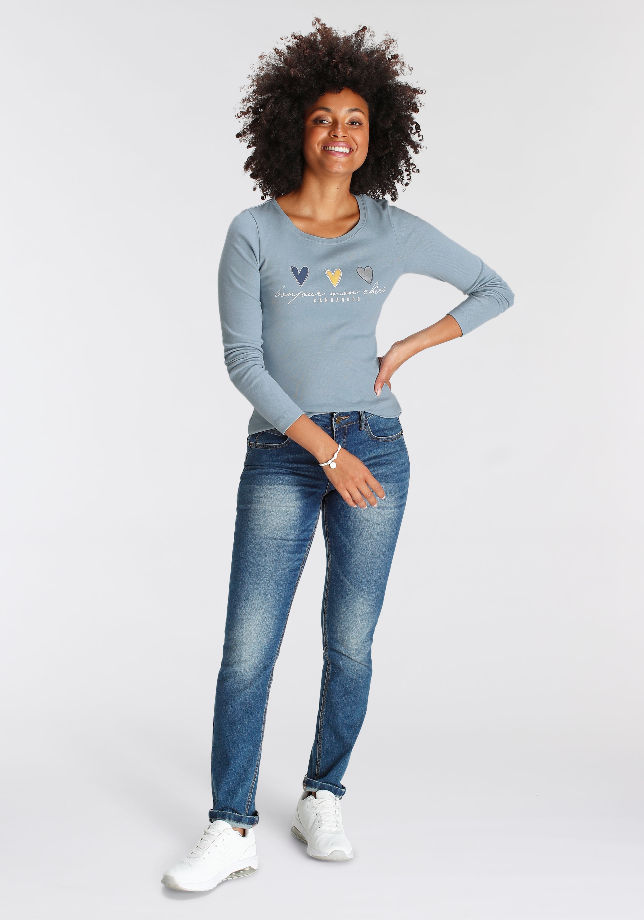 KangaROOS Longsleeve, Langarm, sehr figurbetont und hüftbedeckend, mit Herzchen-Detail