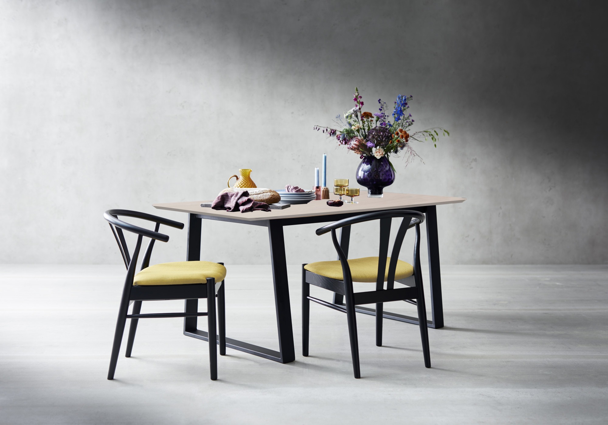 Hammel Furniture Esstisch »Meza Designtisch mit Auszugsfunktion und 2 Einlegeplatten«, (1 St.), rechteckige Tischplatte MDF, Trapez Metallgestell