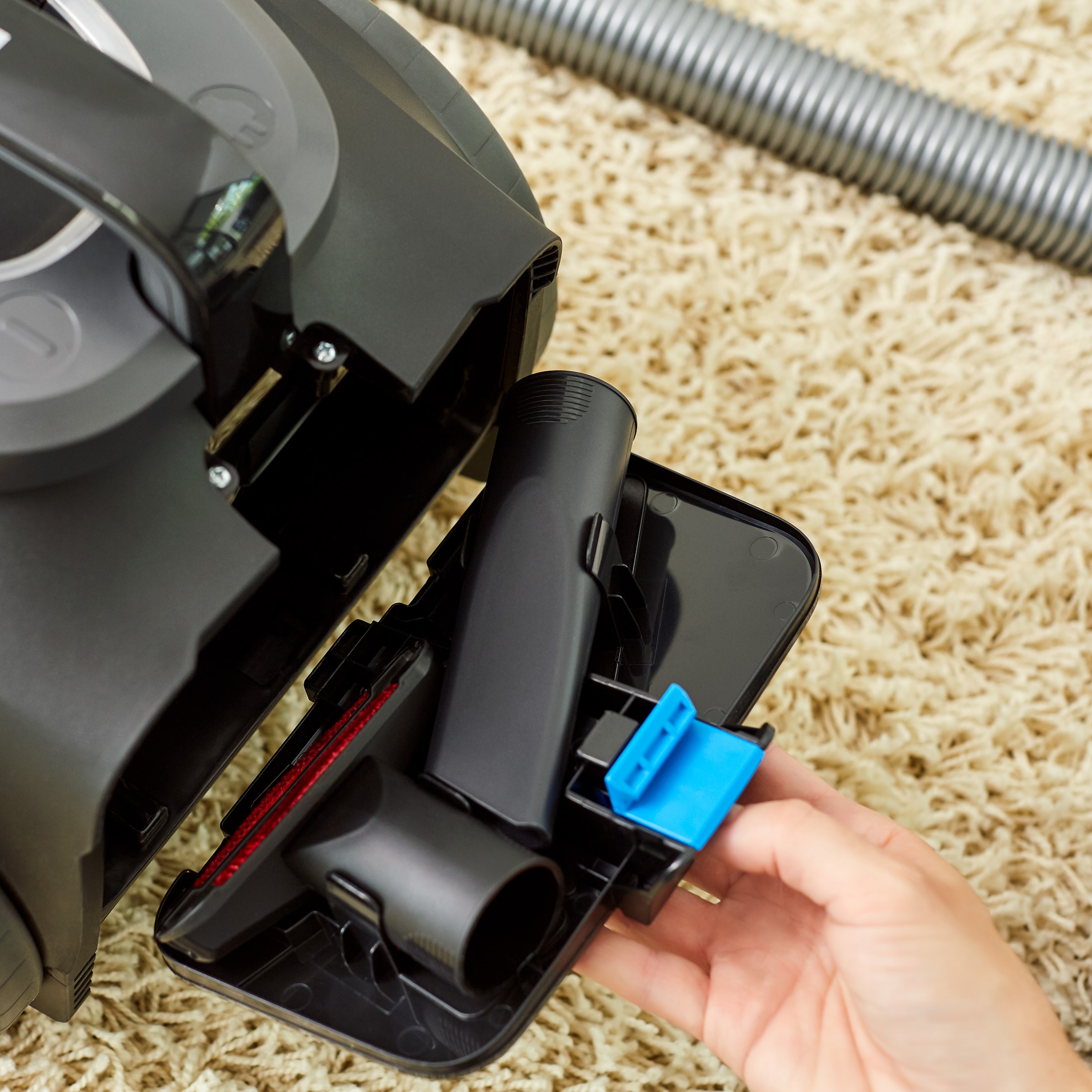 Philips Bodenstaubsauger »FC9747/09« 900 W beutellos mit 2 l Fassungsvermögen und Tri-Active-LED-Düse