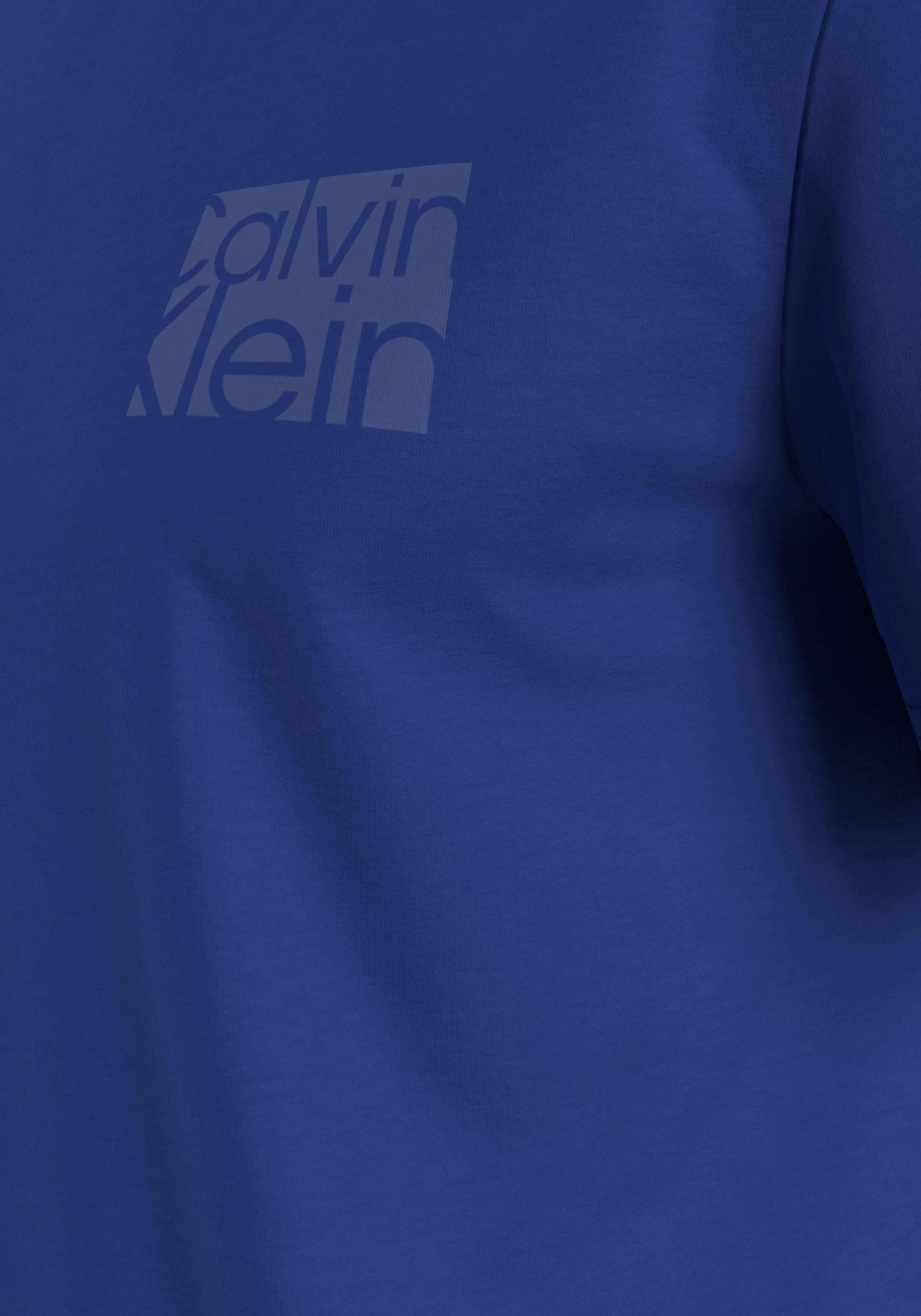 Calvin der Kurzarmshirt, bestellen Klein Logo Calvin Klein Brust mit auf
