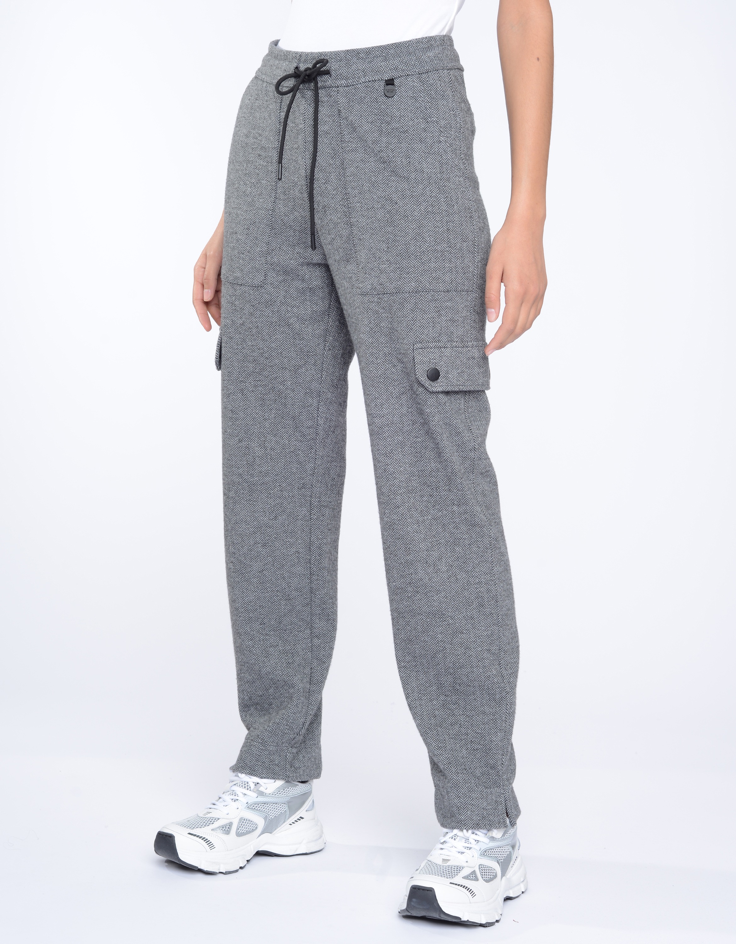 GANG Relaxhose »Hosen Jogging 94MILA CARGO JOGGER« anthracite herringbone 33 - Normalgrößen Normalgrößen 33 Relaxed Fit Hose mit mittlerer Leibhöhe...
