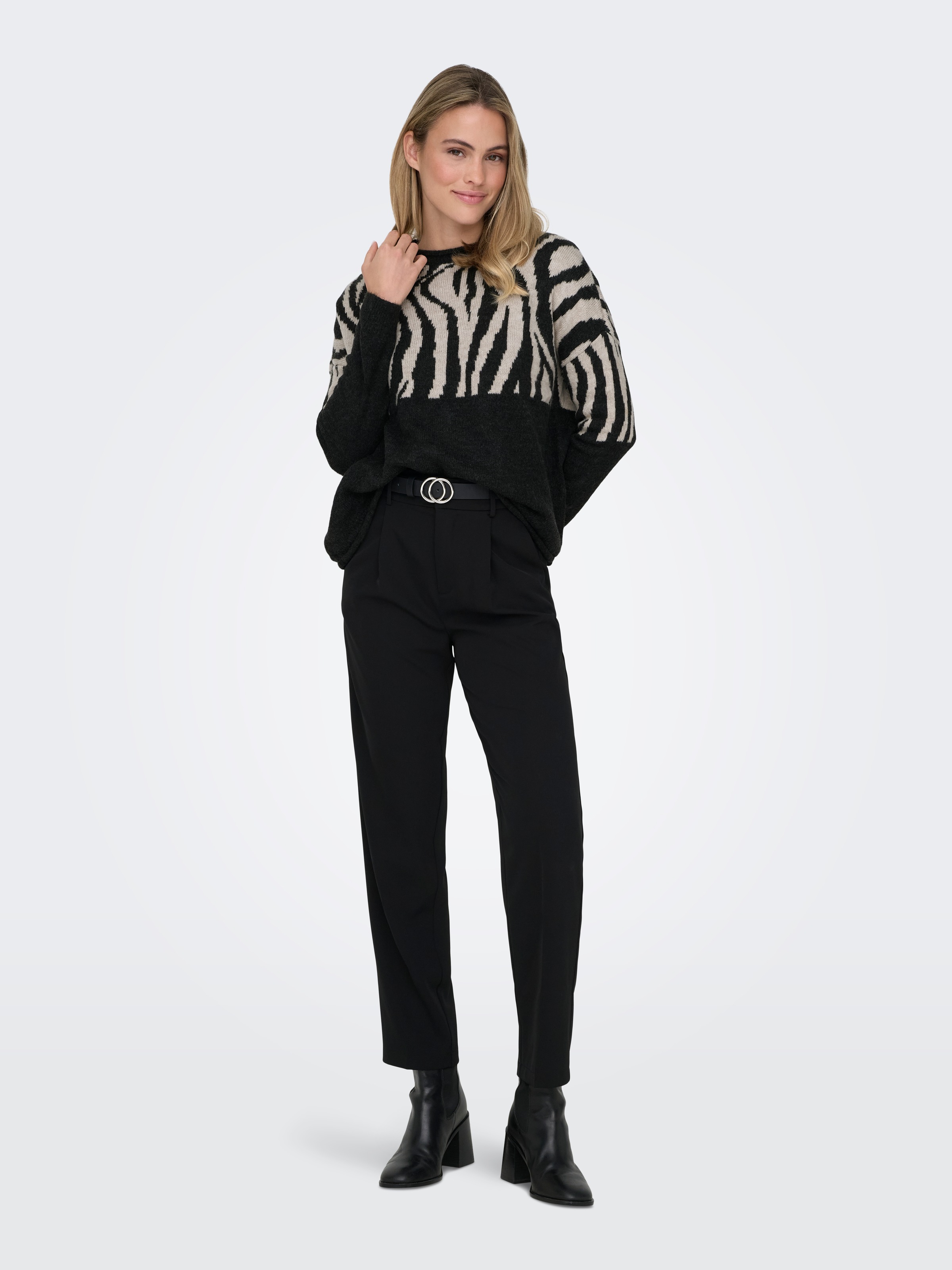 ONLY Rundhalspullover »ONLJADE ZEBRA LS O-NECK CC KNT«