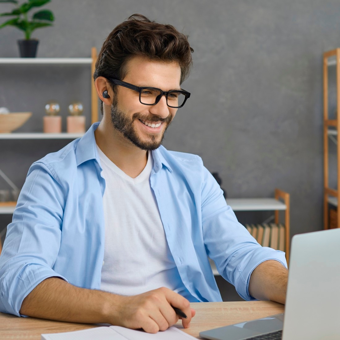 Hama Bluetooth-Kopfhörer »True Wireless Kopfhörer In Ear, Ladecase, bis 20h Akku, Bass Boost« A2DP Bluetooth | AVRCP Bluetooth | HFP | SPP Sprachsteuerung | True Wireless | kompatibel mit Siri