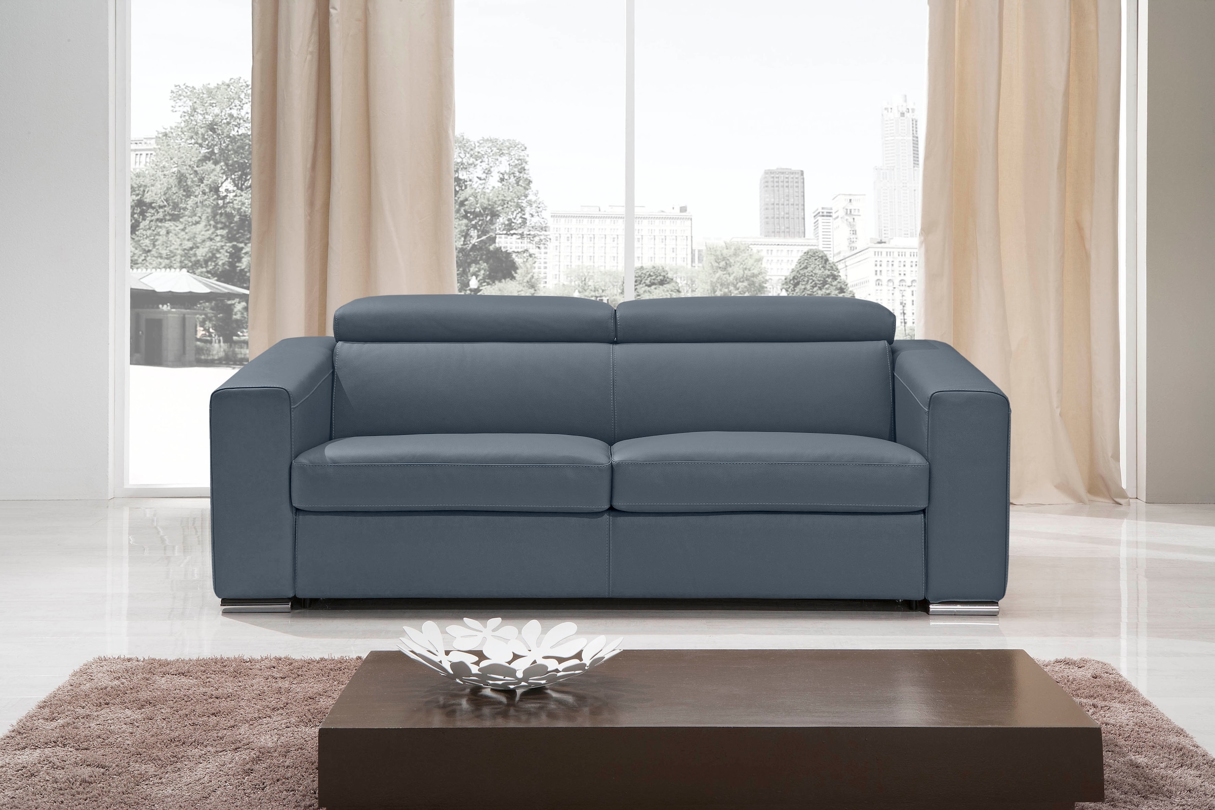 Egoitaliano Schlafsofa »Cabiria, Design und super Sitz- und Liegekomfort«, Sofa inkl. Schlaffunktion, Kopfteile verstellbar, mit Metallfüßen