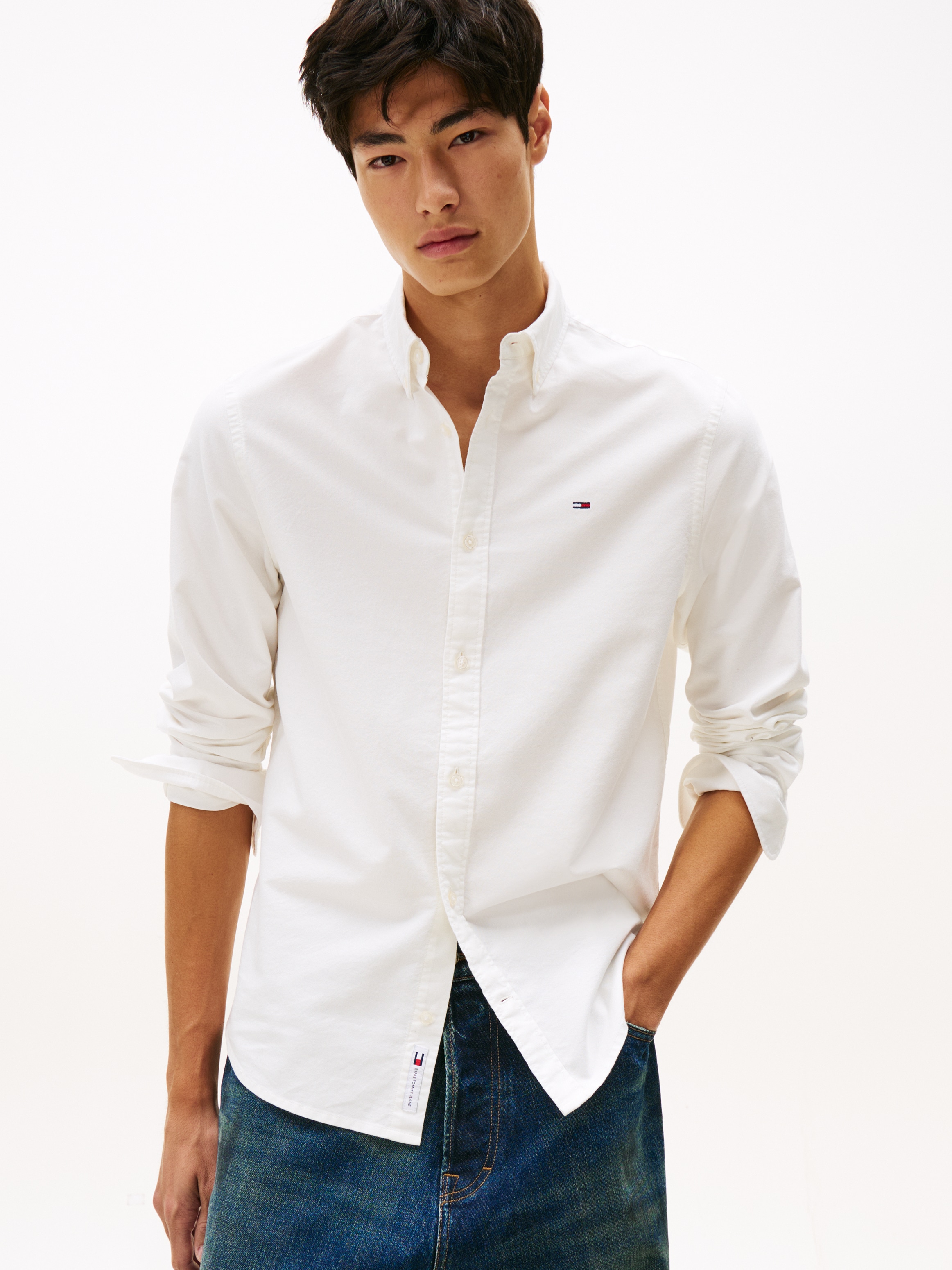 Tommy Jeans Langarmhemd »TJM REG OXFORD SHIRT EXT«, Mit Rundhalsausschnitt
