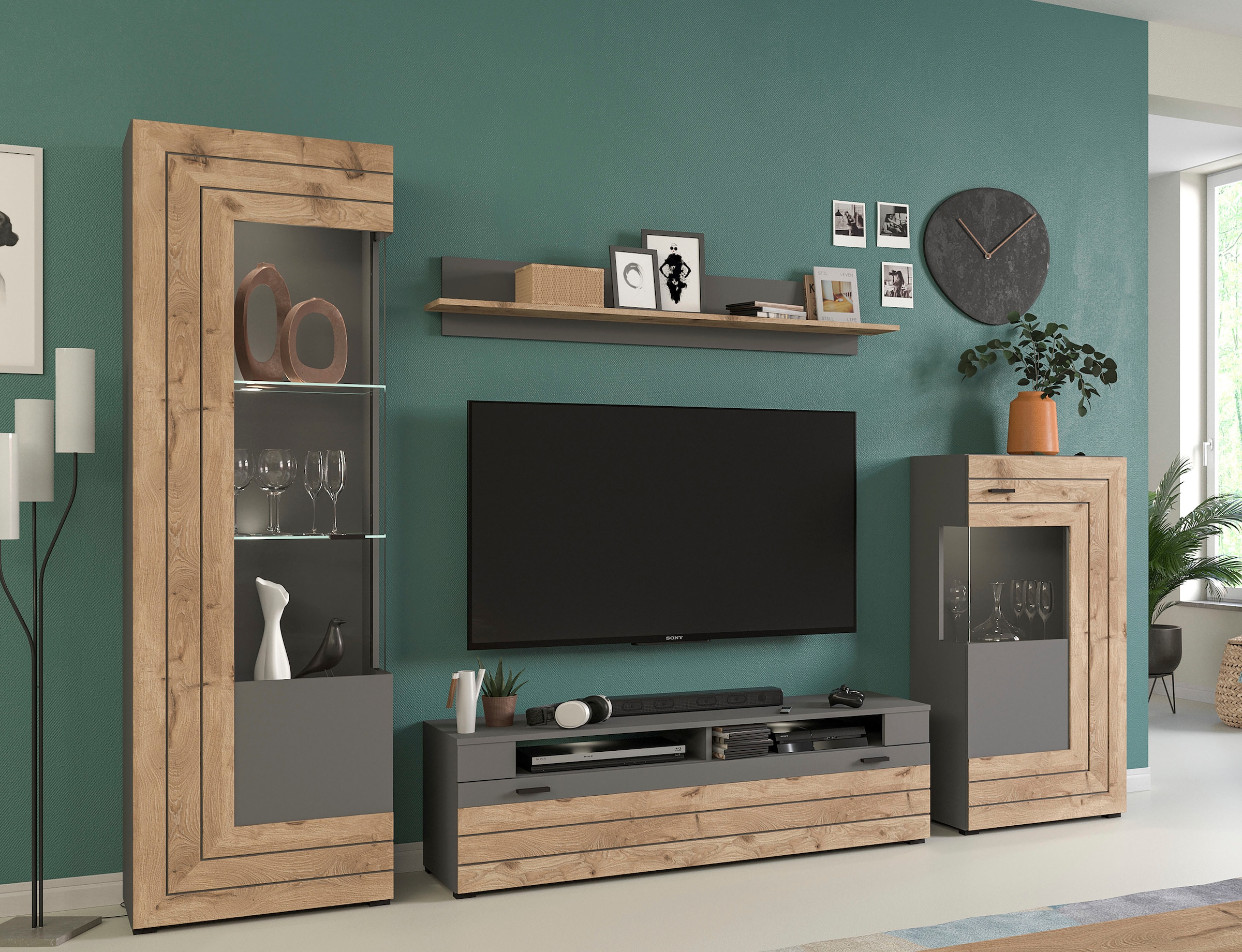 INOSIGN Wohnwand »Aalborg, Breite 290cm, 2-farbig,Metallgriffe, 4-teilig, bestehend aus:«, (4 St.), 1x Vitrine, 1x Lowboard, 1x Wandboard und 1x Stauraumschrank