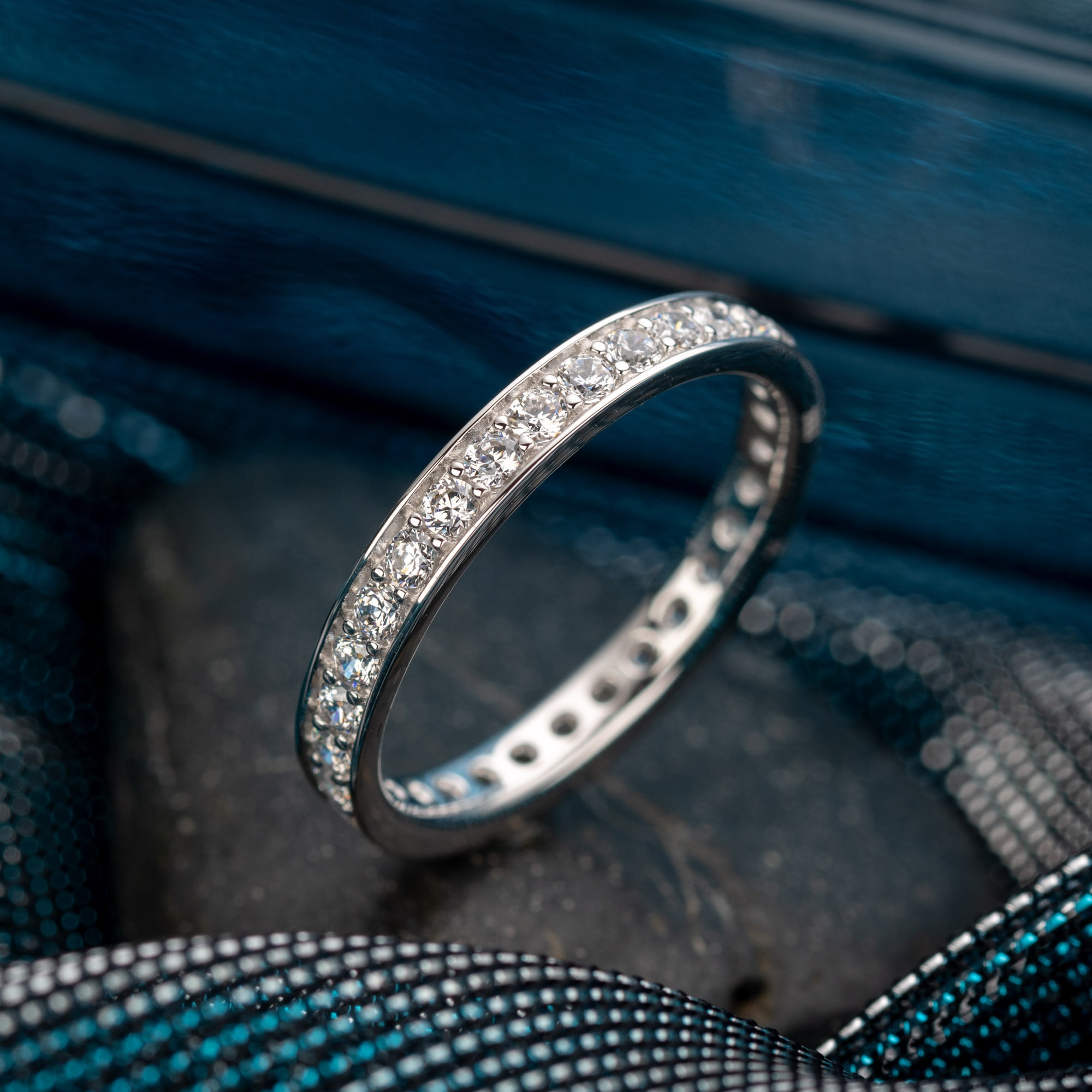 Orolino Fingerring »333/- Weißgold glanz synth. Zirkonia«