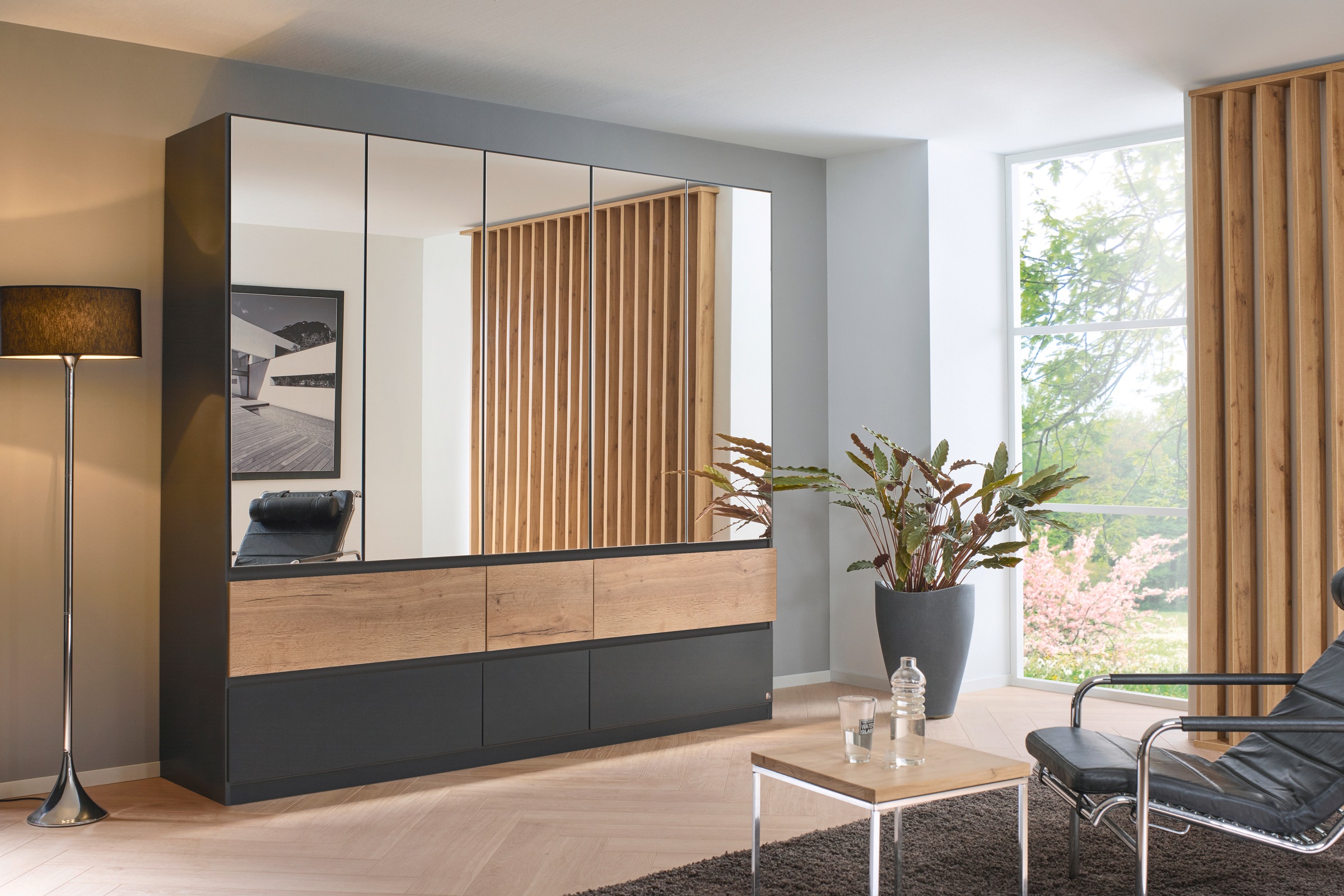 rauch Drehtürenschrank "Winnipeg" grifflose Front, Schubkästen m. Griffmuld günstig online kaufen