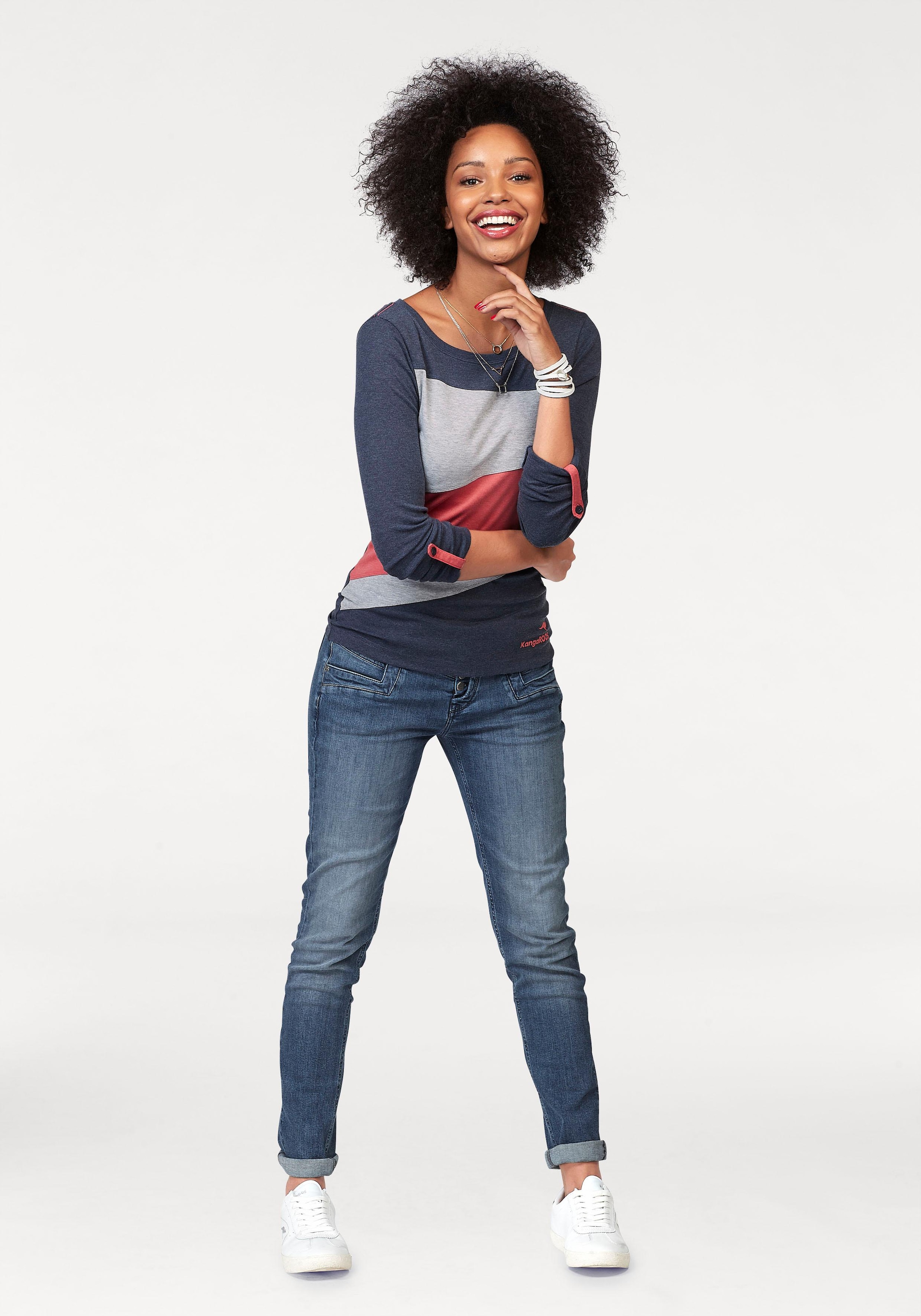 KangaROOS Longsleeve, Langarm, figurbetonte Passform, unifarben, Rundhalsausschnitt