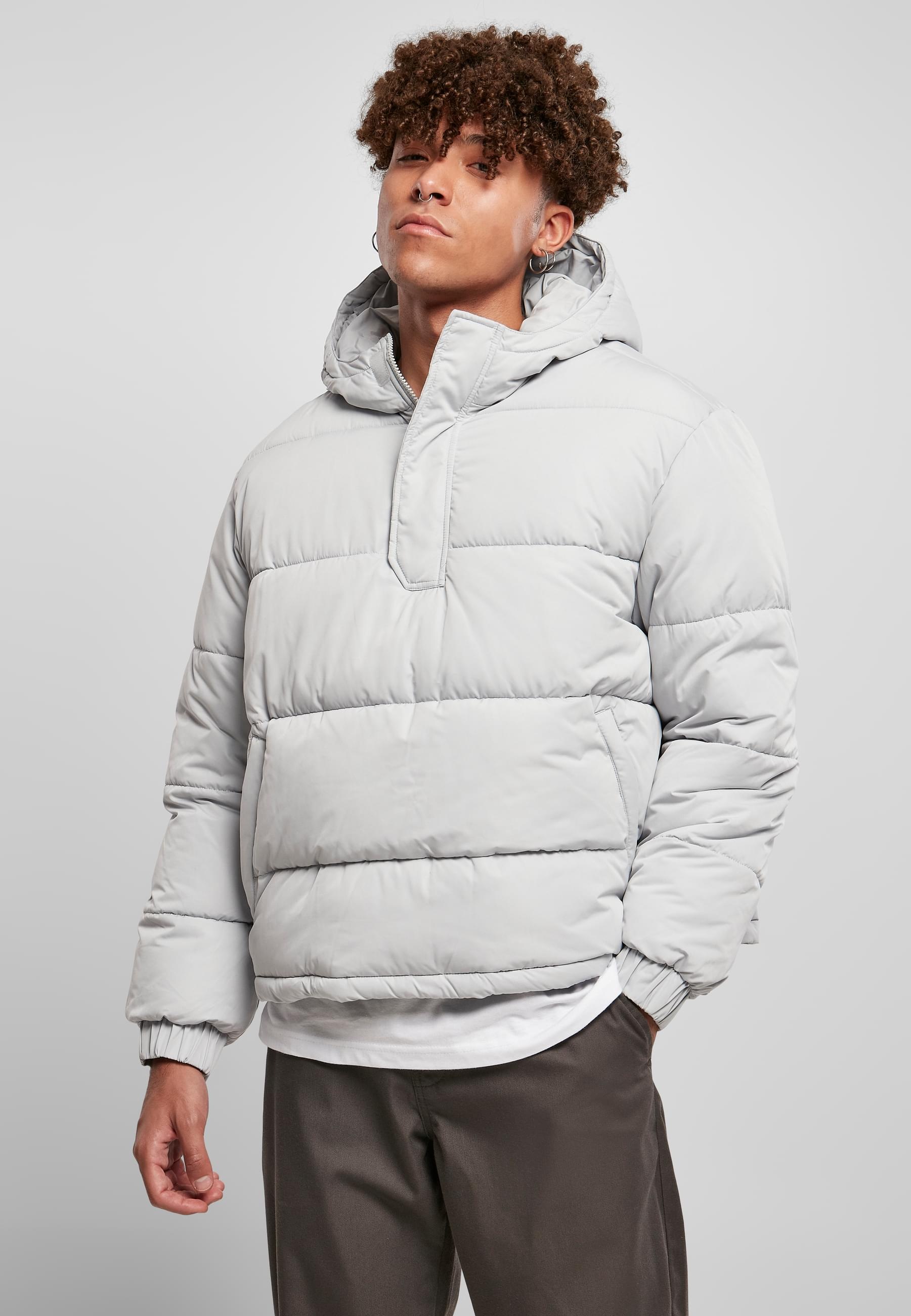 URBAN CLASSICS Winterjacke »Urban Classics Herren Hooded Cropped Pull Over Jacket« 1 Stk. tlg. mit Kapuze