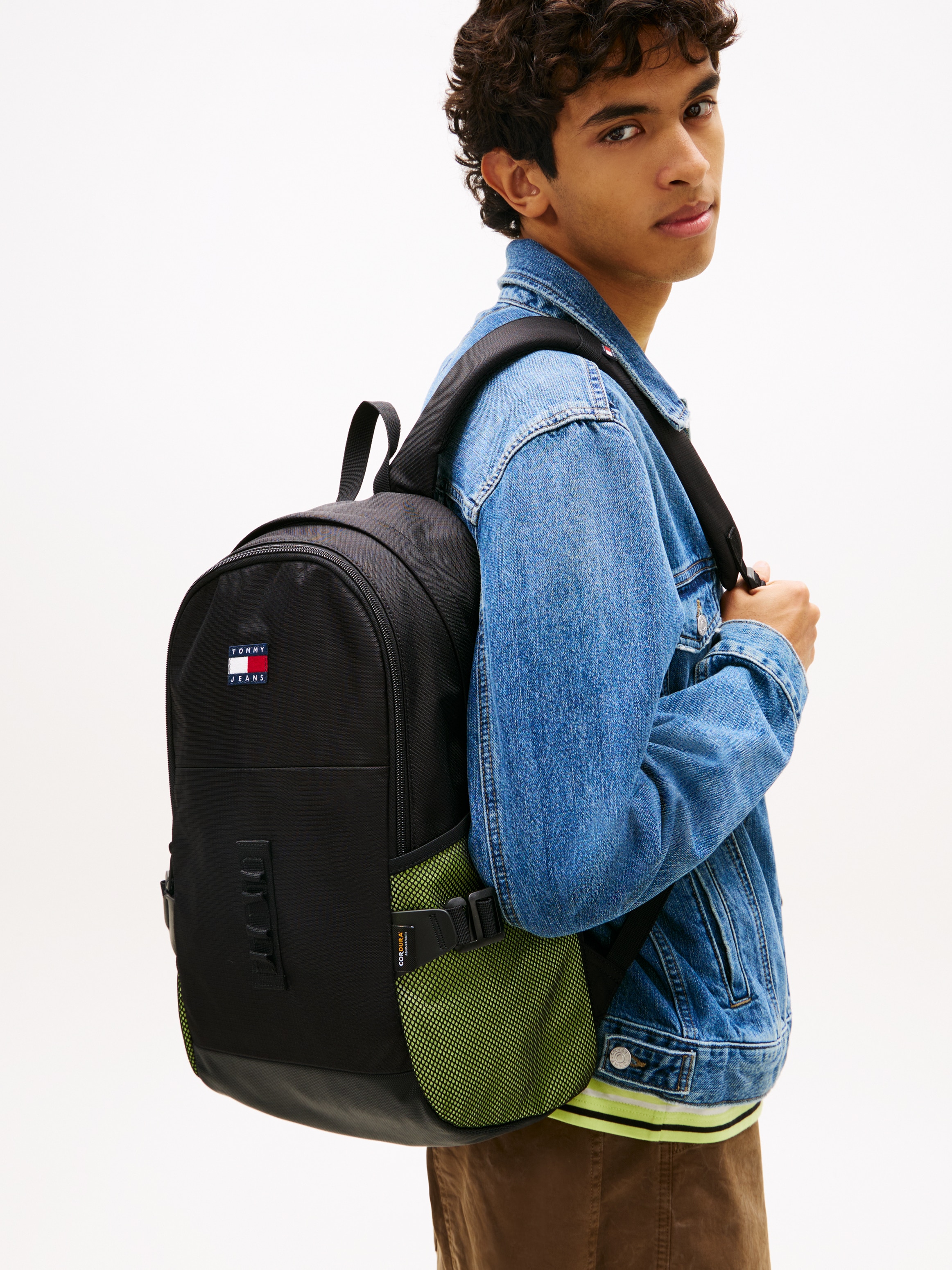 Tommy Jeans Rucksack »TJM OUTDOOR BACKPACK« Freizeitrucksack, City Bag, Reiserucksack mit Logoembelm