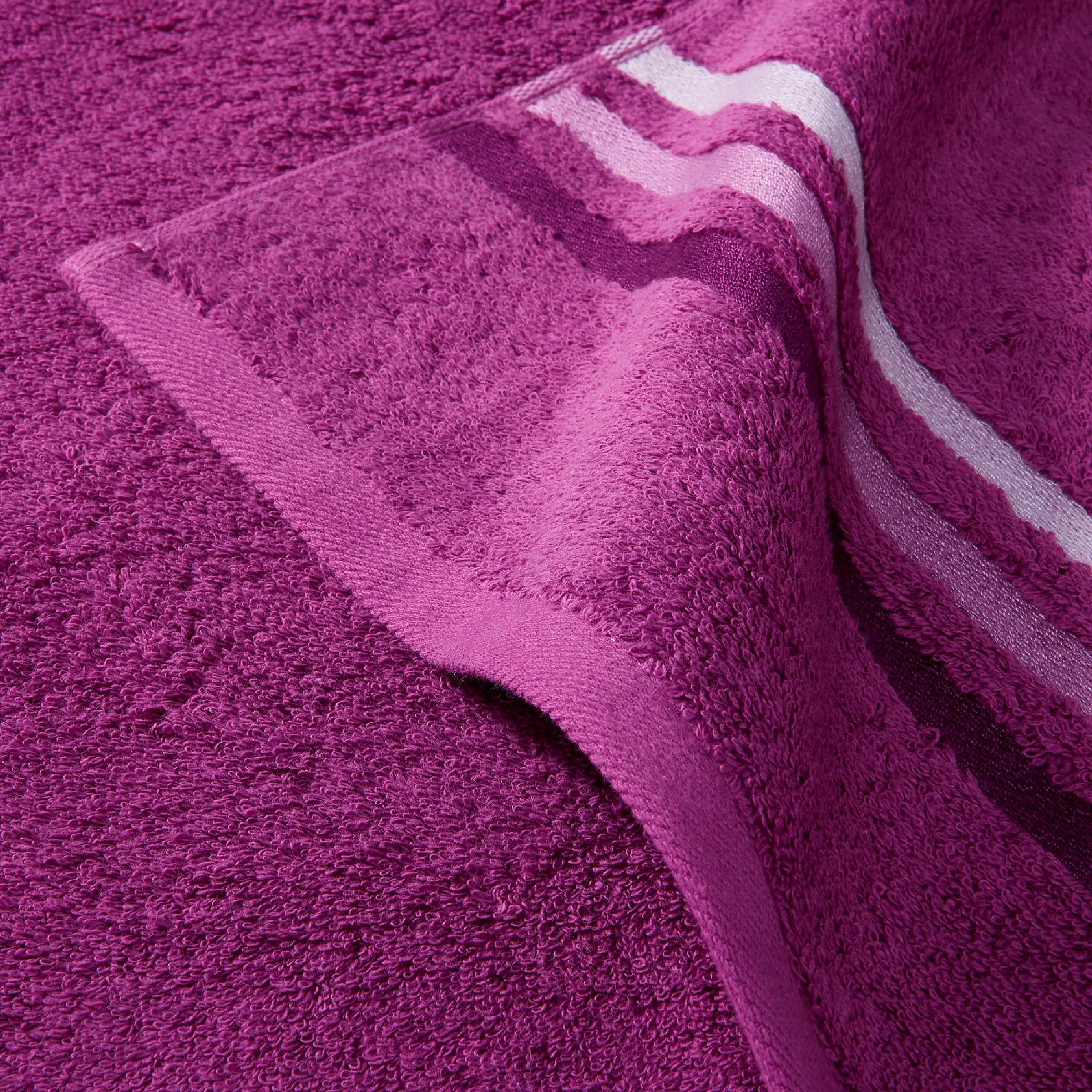 Schiesser Duschtücher »Skyline Color aus 100 % Baumwolle mit eleganter Streifenbordüre«, (Set, 2 St., 2 Badetücher (70x140 cm), MADE IN GREEN by OEKO-TEX®