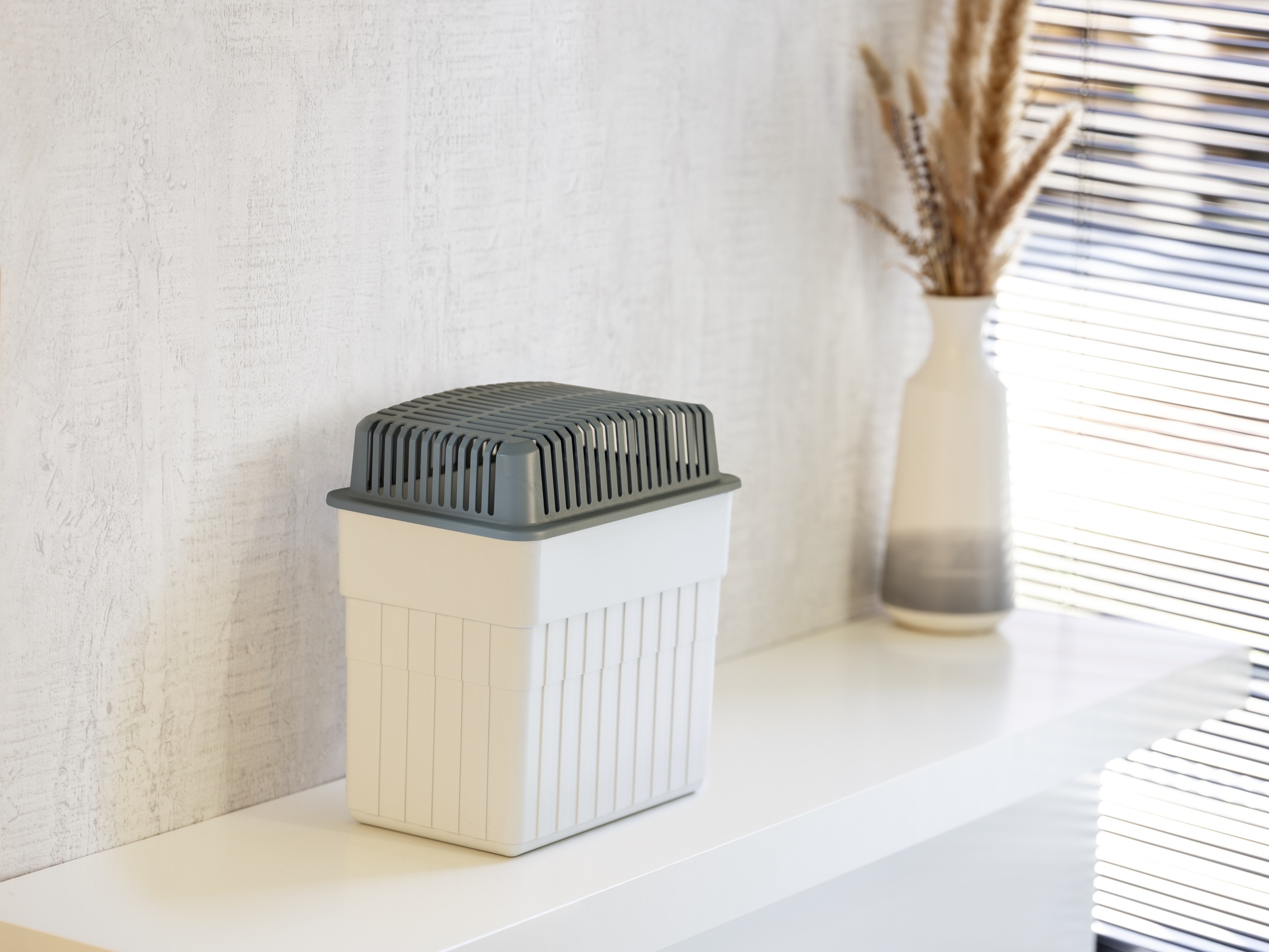 WENKO Luftentfeuchter »Grau« für 160 m³ Räume für Räume bis 160 m³, entfeuchtet geräuschlos und ohne Strom