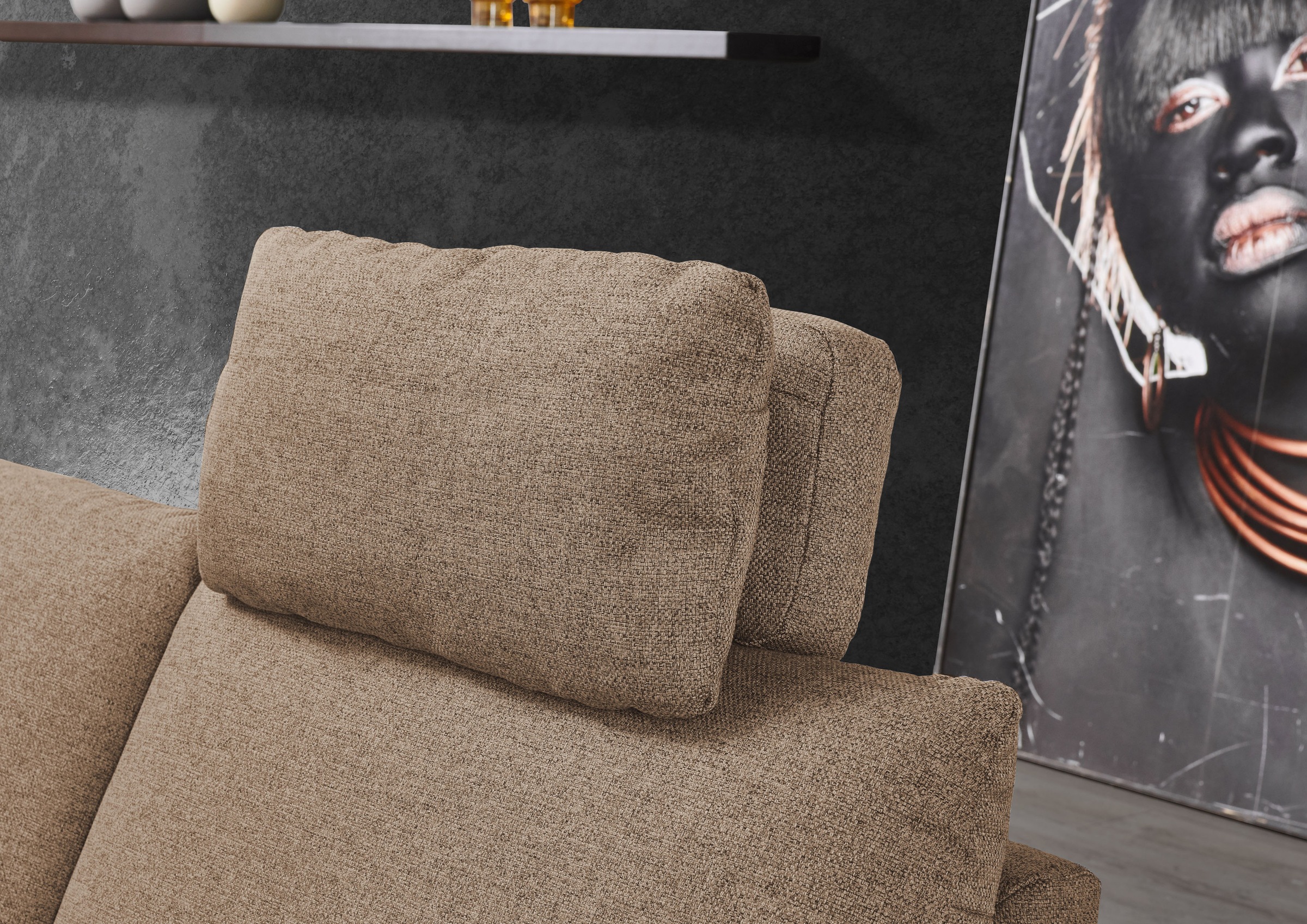 Places of Style Ecksofa »Sarsina: mit Tonnentaschen-Federkern, perfekt zum Entspannen L-Form«, inklusive 2 motorischen Relaxfunktionen mit Herz-Waage-Beschlag