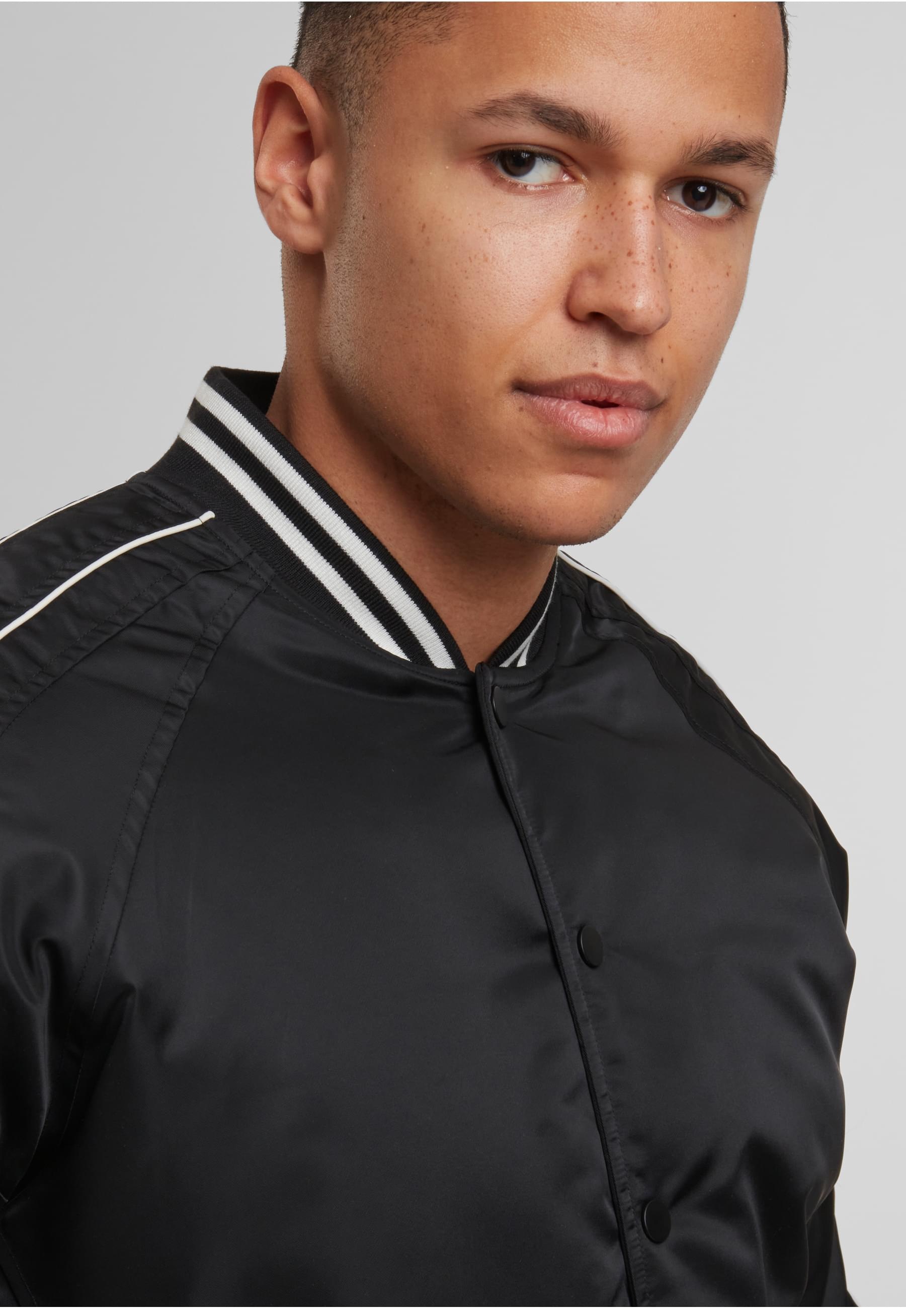 URBAN CLASSICS Bomberjacke »Urban Classics Racer Bomber Jacket« 1 Stk. tlg. ohne Kapuze