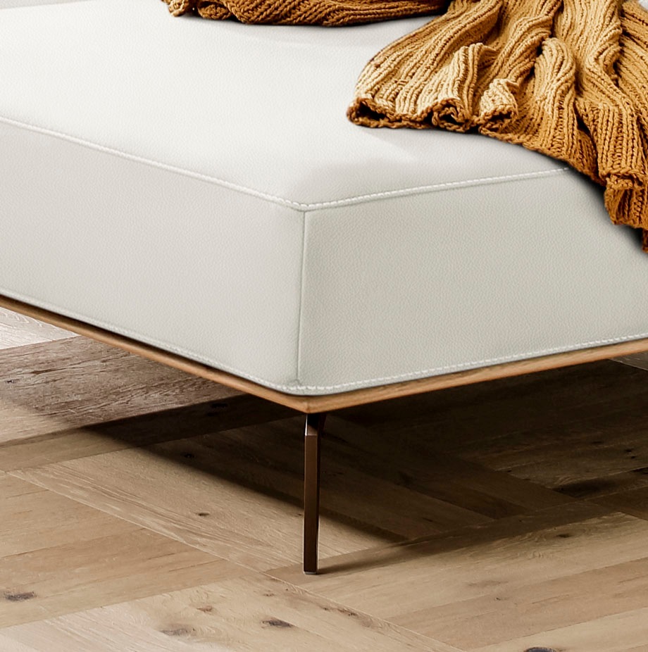 W.SCHILLIG Ecksofa »run, Designsofa mit tollem Sitzkomfort, L-Form«, mit Holzsockel, Füße in Bronze pulverbeschichtet, Breite 299 cm