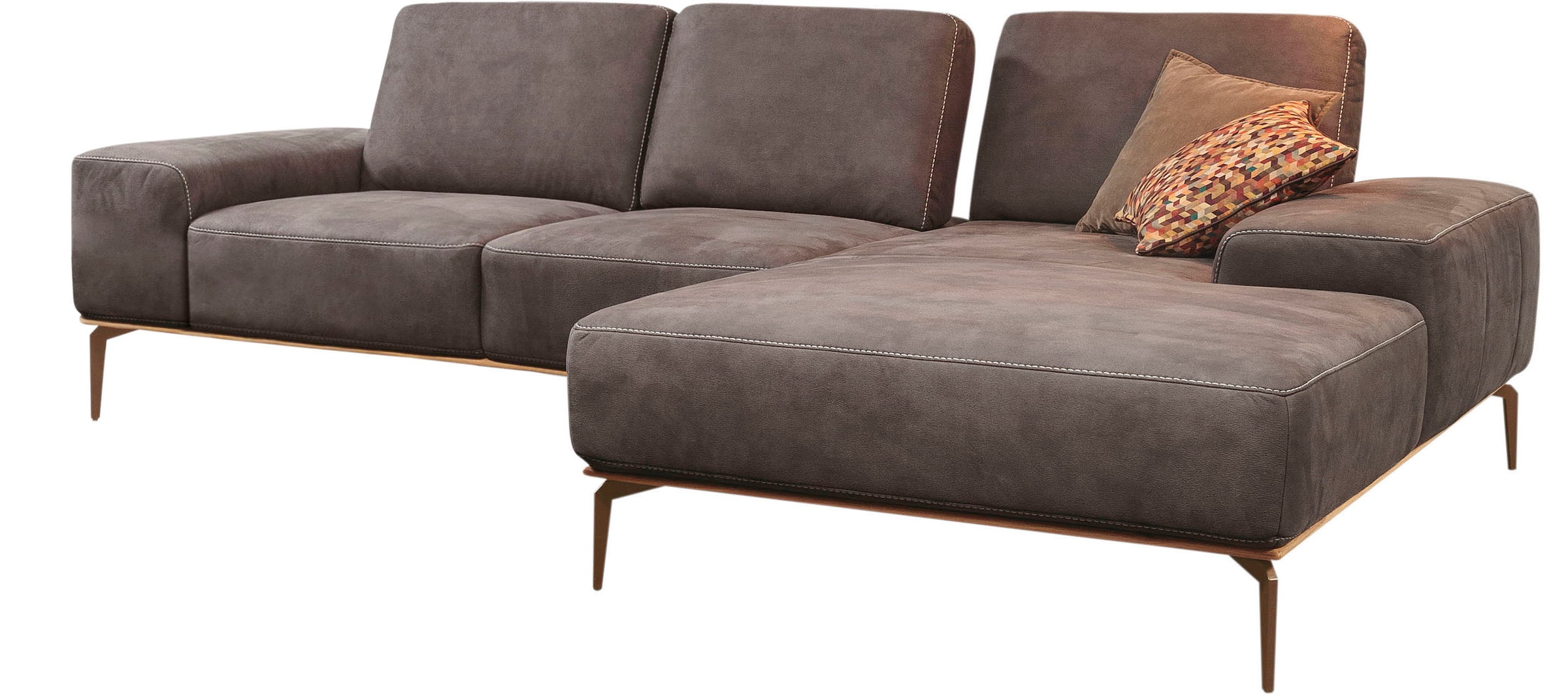 W.SCHILLIG Ecksofa »run, Designsofa mit tollem Sitzkomfort, bequem, L-Form« mit Holzsockel, Füße in Bronze pulverbeschichtet, Breite 279 cm