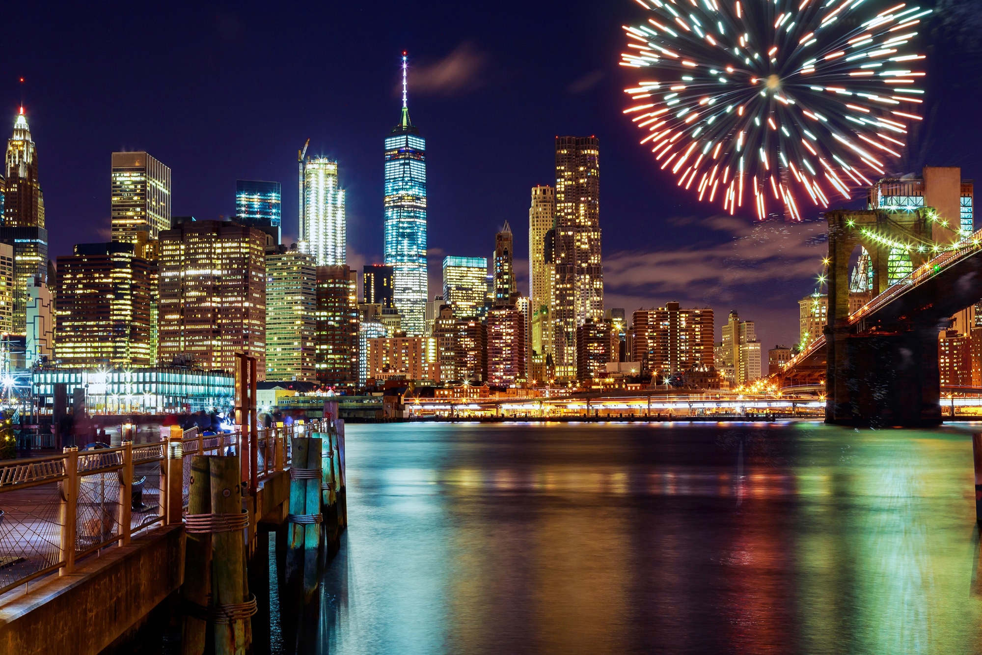 Papermoon Fototapete »MANHATTAN-NEW YORK BROOKLYN BRIDGE FEUERWERK SKYLINE« günstig online kaufen