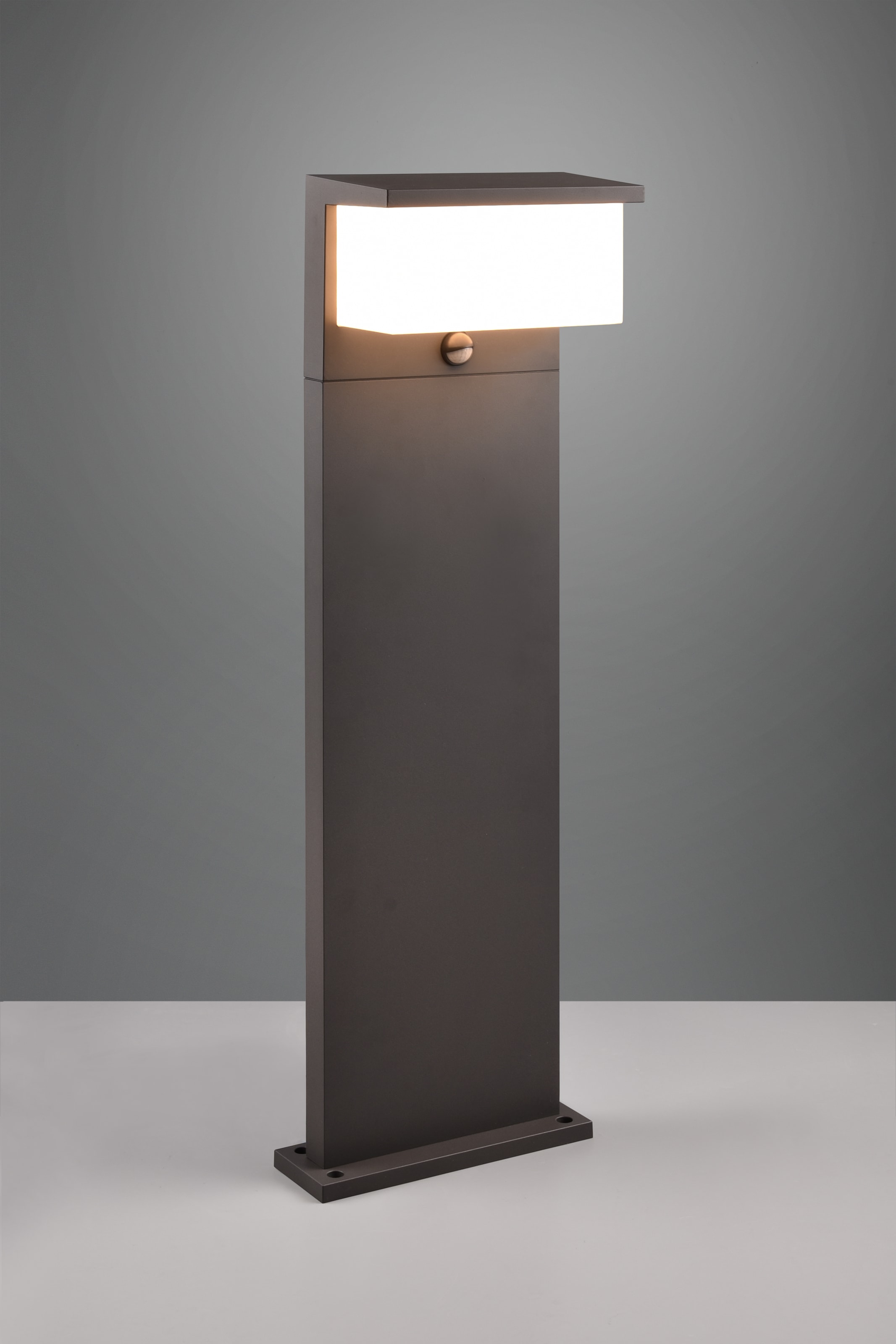 TRIO Leuchten LED Außen-Stehlampe »NESTOS, LED Outdoor Stehleuchte Garten Höhe 80cm, Bewegungsmelder«, 1 flammig, Leuchtmittel LED-Board | LED fest integriert, LED warmweiß 3000K, 1300 Lumen, IP54 Pollerleuchte Terrasse Garten