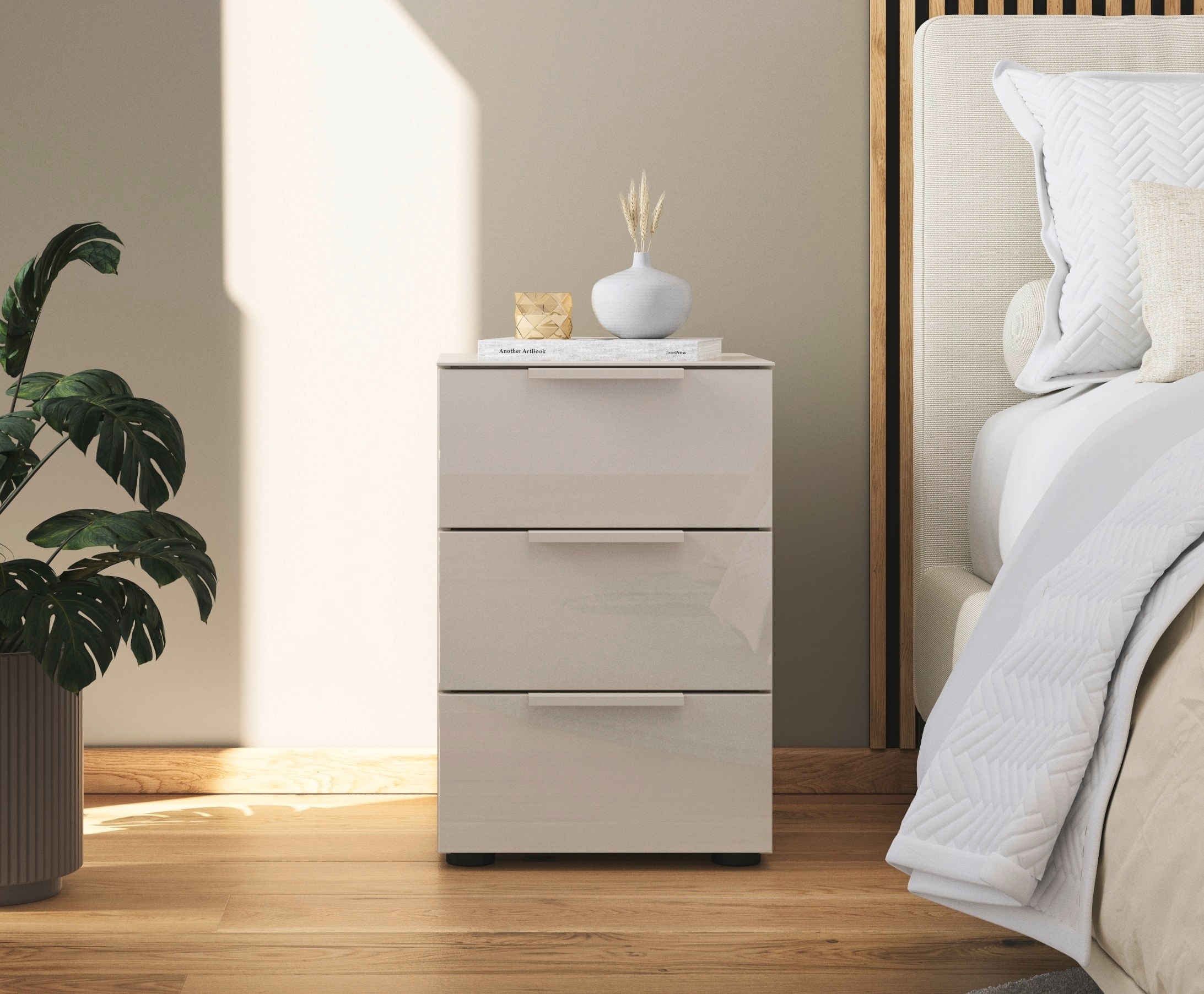 rauch Nachtkommode »Nachttisch Nachtschrank Nachtkonsole FLIPP mit Glasfront« Breite 40 cm,  mit 3 Schubladen und Soft-Close-Funktion, Oberboden und Front Glas