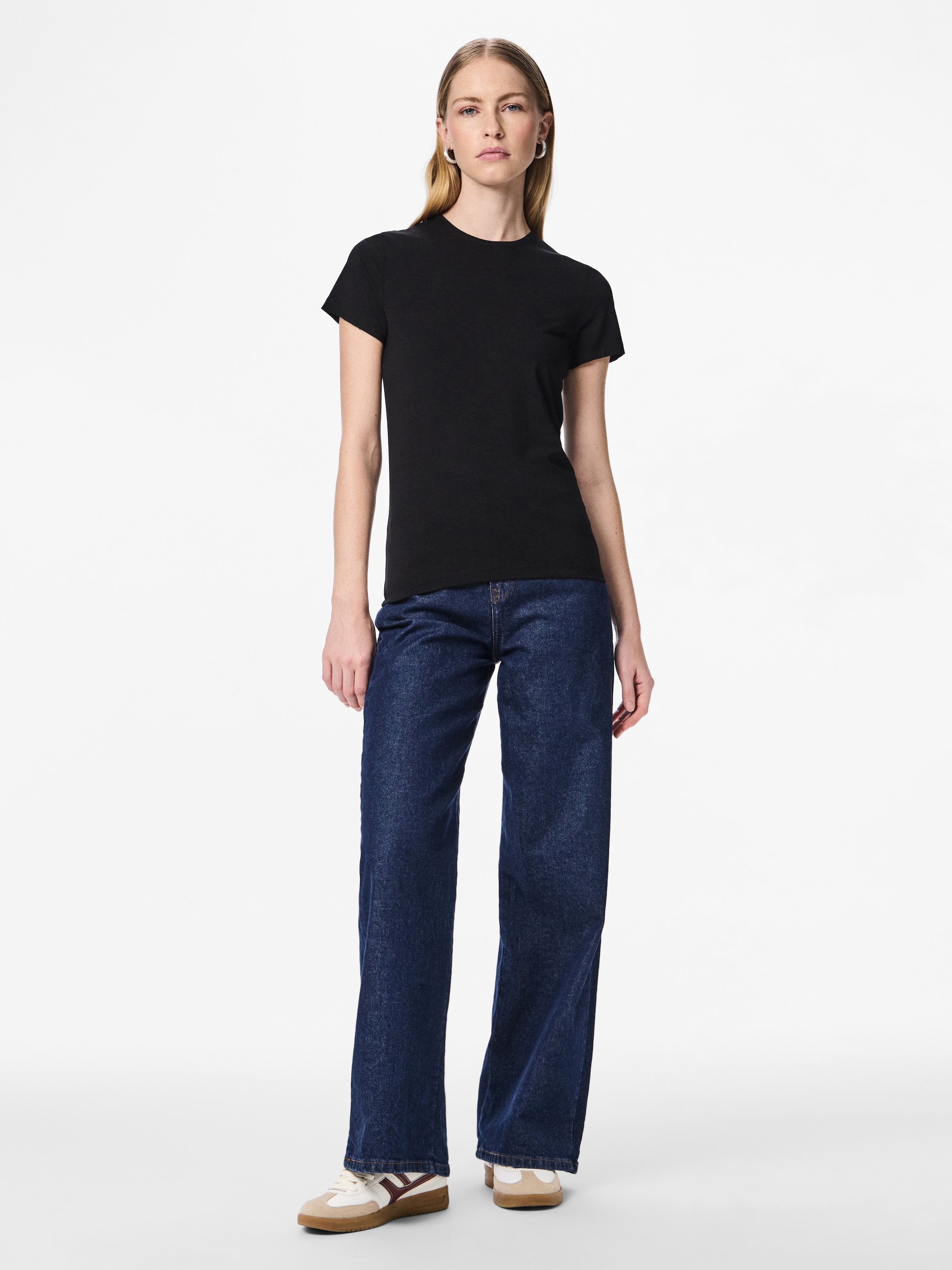 pieces Kurzarmshirt »PCSIRENE TEE JRS NOOS« Baumwollmischung, slim fit