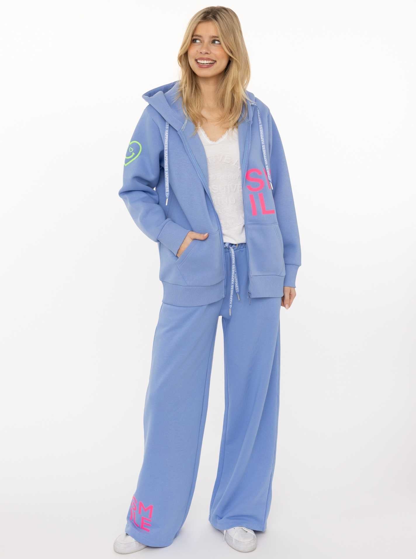 Zwillingsherz Kapuzensweatjacke »"Alissa"« mit SMILE, gesticktem Herz am Arm und Reißverschluss
