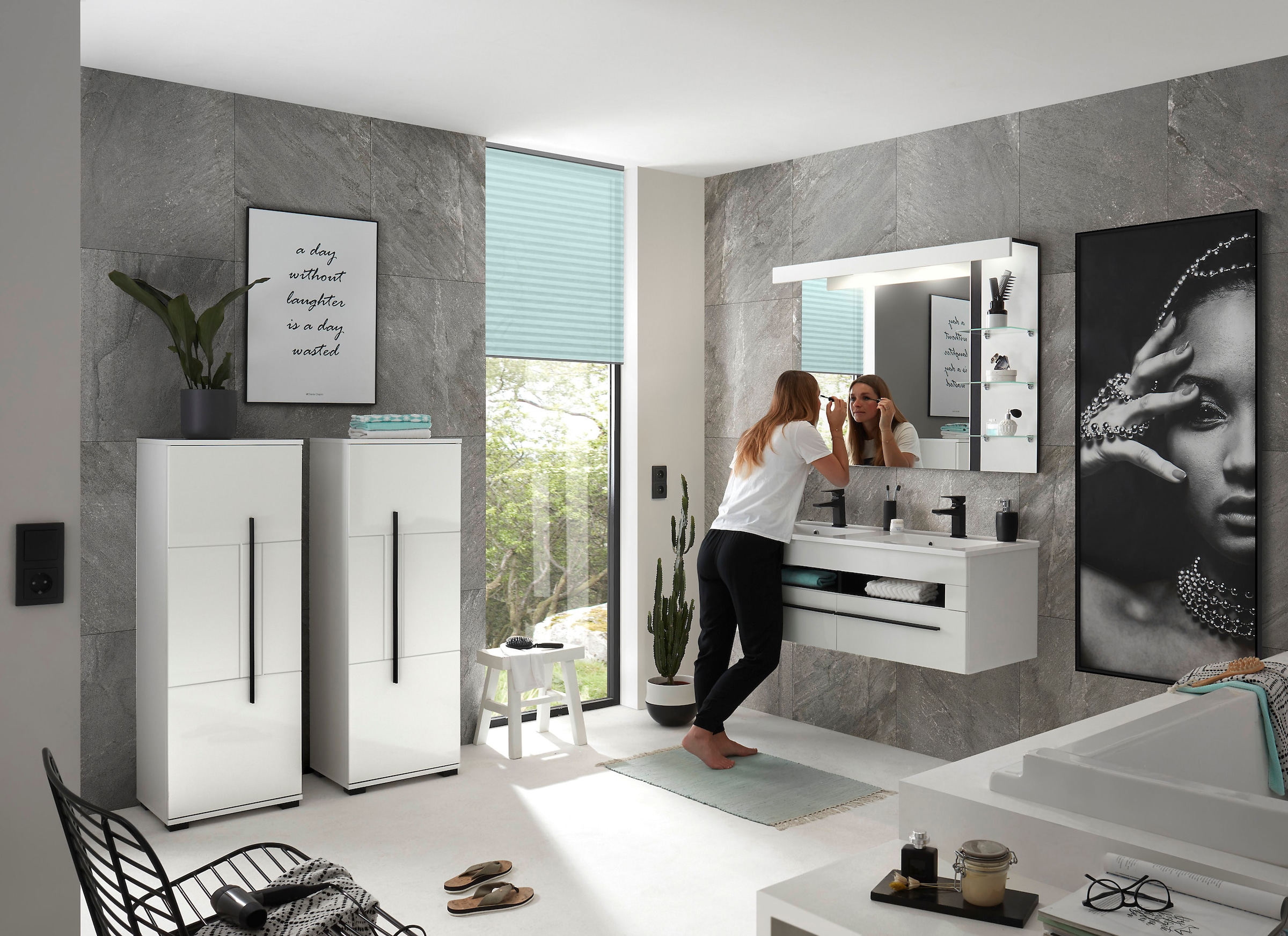 INOSIGN Badmöbel-Set »Cantara, Bad im modernen Design, 4-teiliges Badezimmer«, (Set, 4 St.), Waschtisch, Schränke und Spiegel, in Weiß Hochglanz, viel Stauraum
