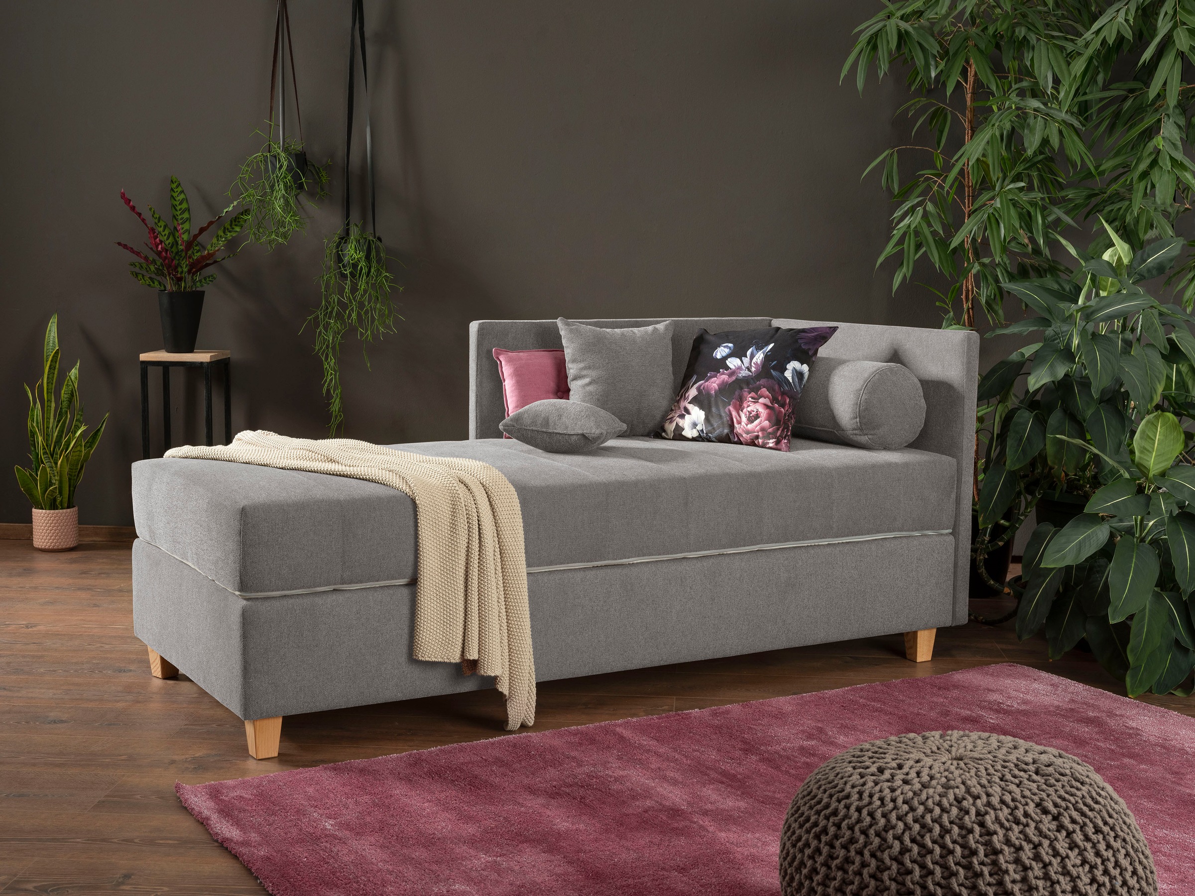 alina Schlafsofa »Kona«, 7-Zonen Taschenfederkernmatratze, Zierkissen-Set und Schlummerrollen