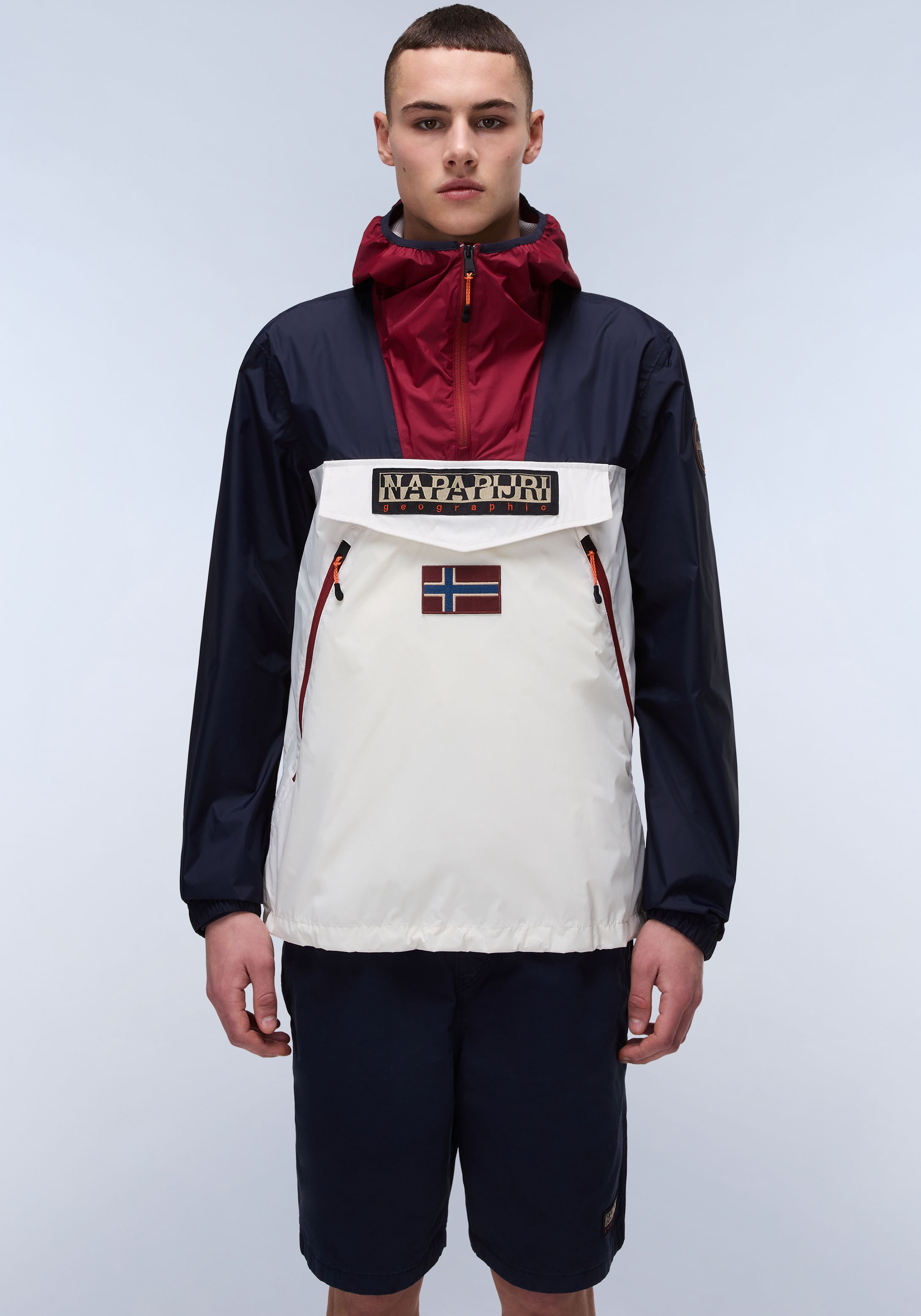 Napapijri Windbreaker »RAINFOREST WB PKT V2«, mit Kapuze, Mit Gummizug und verschließbarem Schlitz im Saum