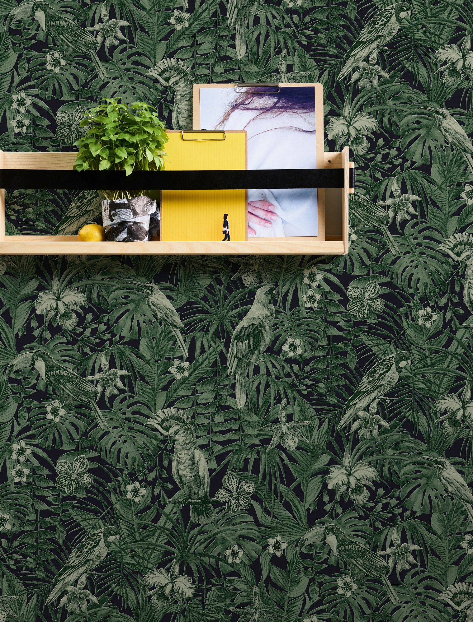 A.S. Création Vliestapete »Greenery mit Palmenprint in Dschungel Optik«, floral-botanisch-Wald, Vogeltapete Tapete Dschungel Tapeten Wohnzimmer Schlafzimmer Küche