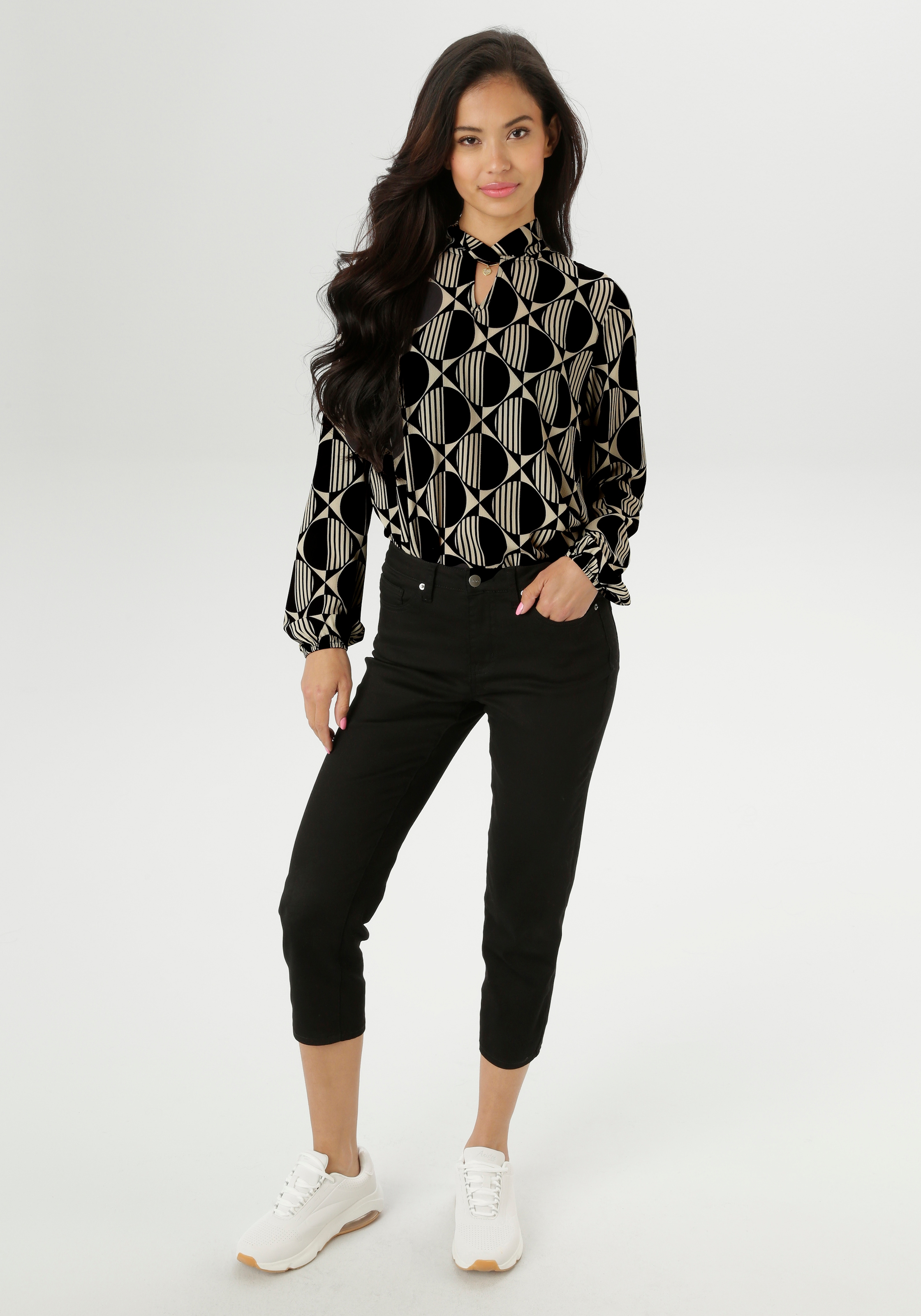 Aniston SELECTED Schlupfbluse mit raffinierter Ausschnittlösung - NEUE KOLLEKTION