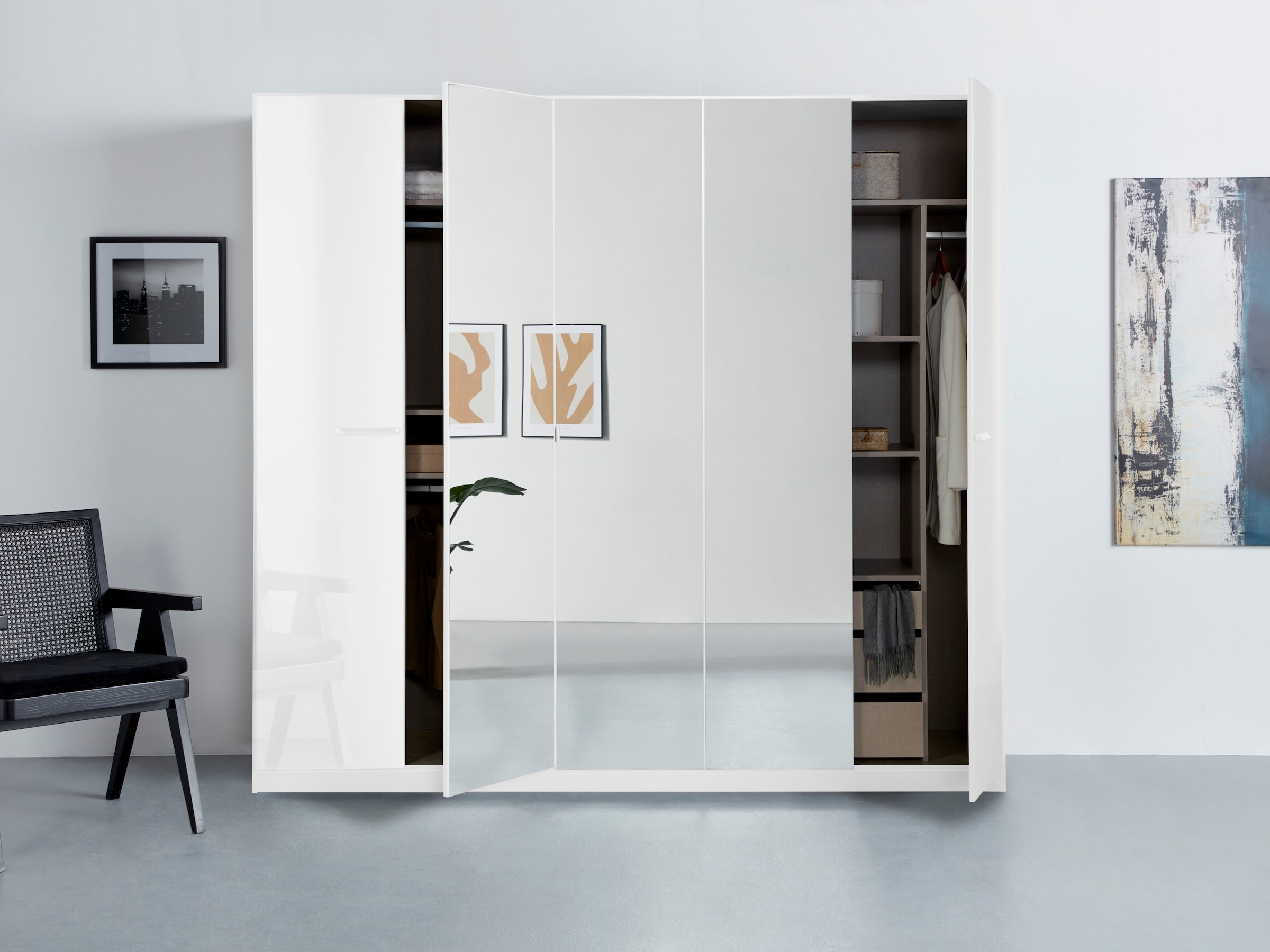 rauch Drehtürenschrank »Kleiderschrank Schrank Garderobe TOPSELLER OTELI inkl. Inneneinteilung«, mit 3 Innenschubladen extra Böden optional mit Spiegel MADE IN GERMANY