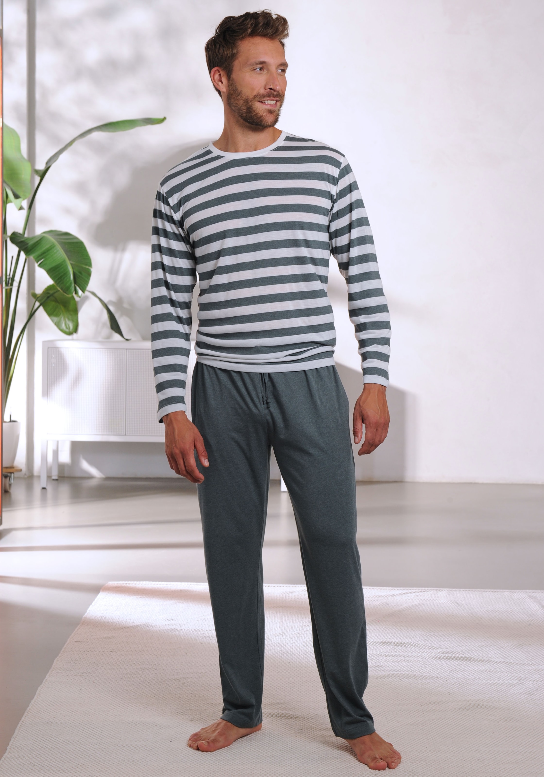 H.I.S Pyjama, (2 tlg., 1 Stück), Schlafanzug mit garngefärbten Streifen