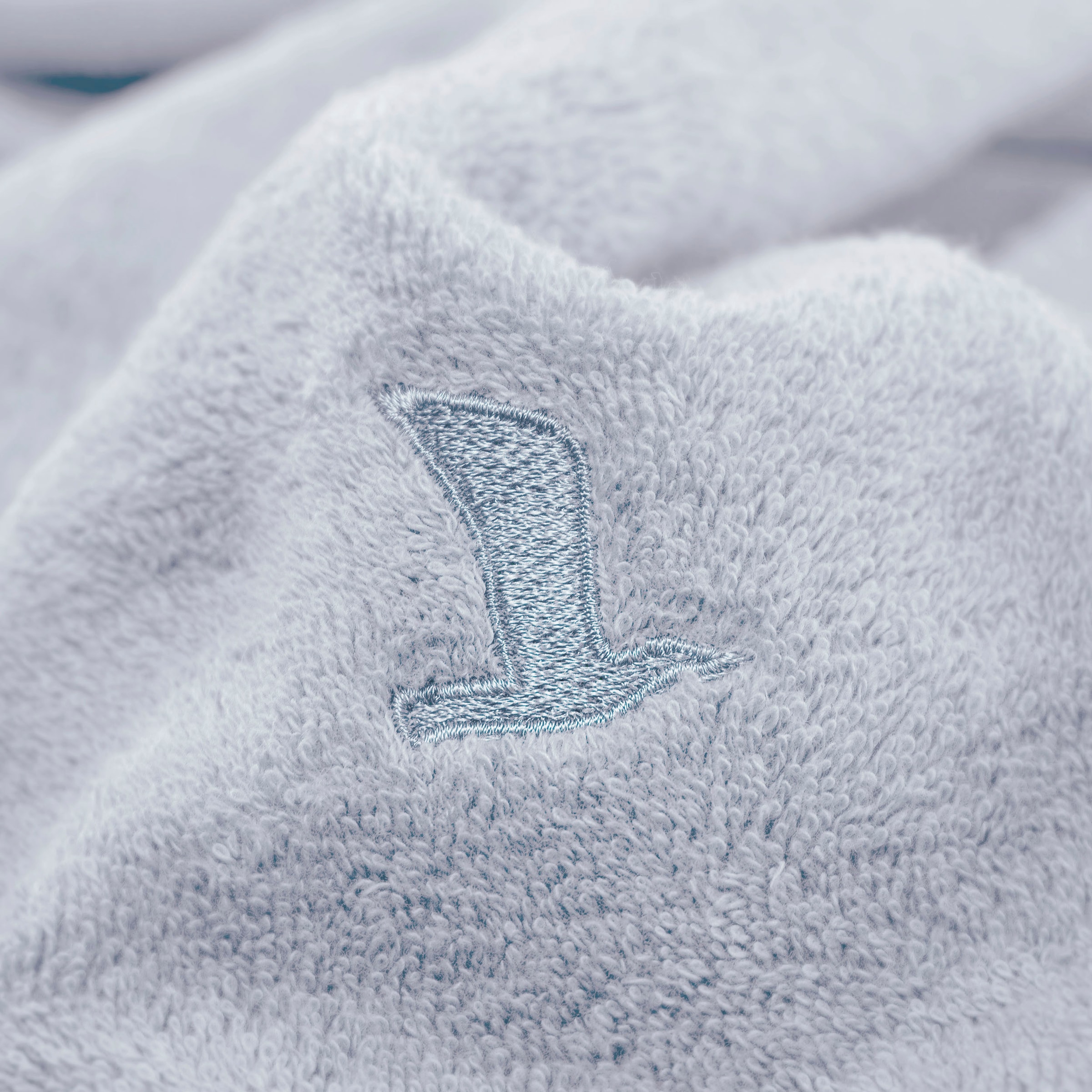Möve Handtücher »Superwuschel«, (1 St.), Handtuch mit Bordüre, 100% Premium Cotton Baumwolle, einfarbig, weich
