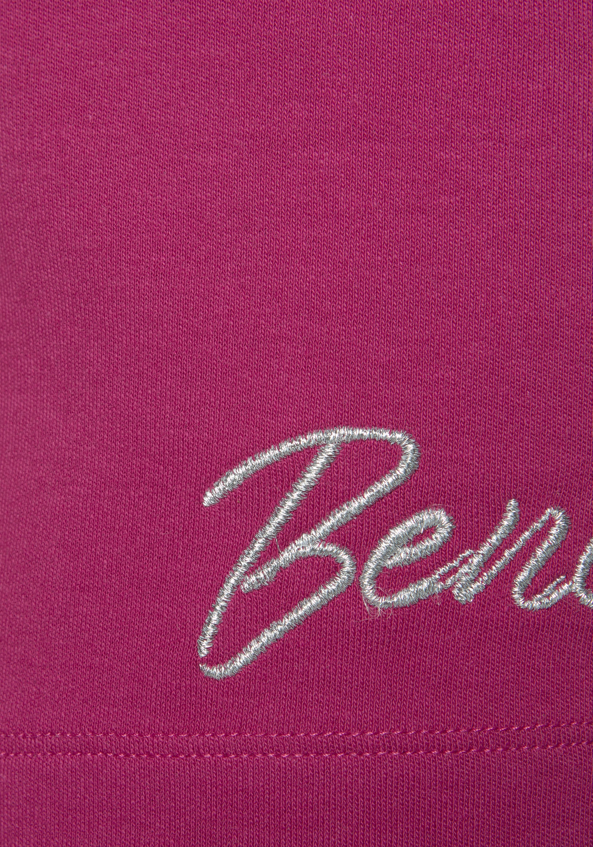 Bench. Loungewear Sweatshorts, mit glänzender Logostickerei, Loungewear, Loungeanzug