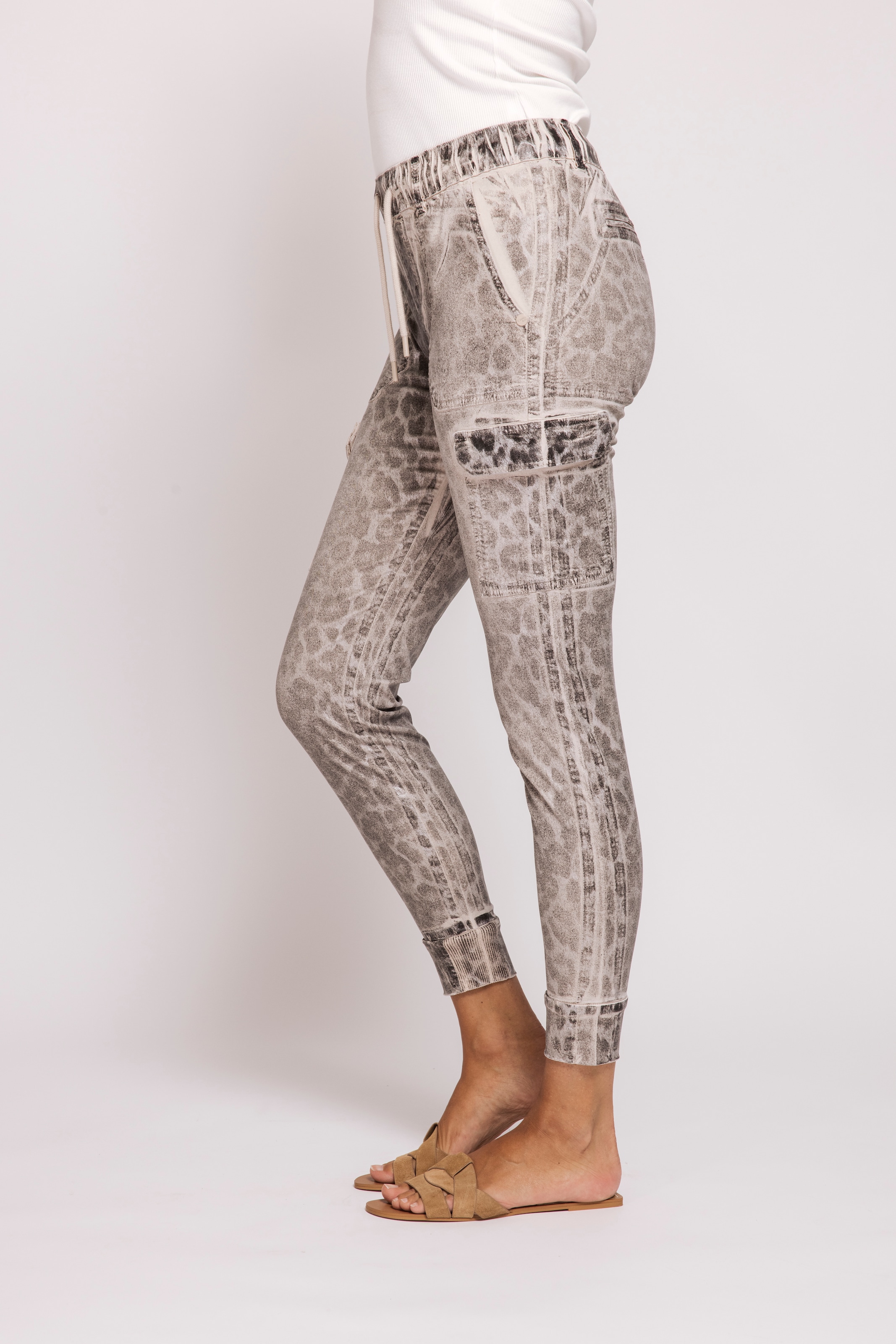 Zhrill Cargohose »ZHDAISEY Leoprint«  mit Leo-Print und Stretch