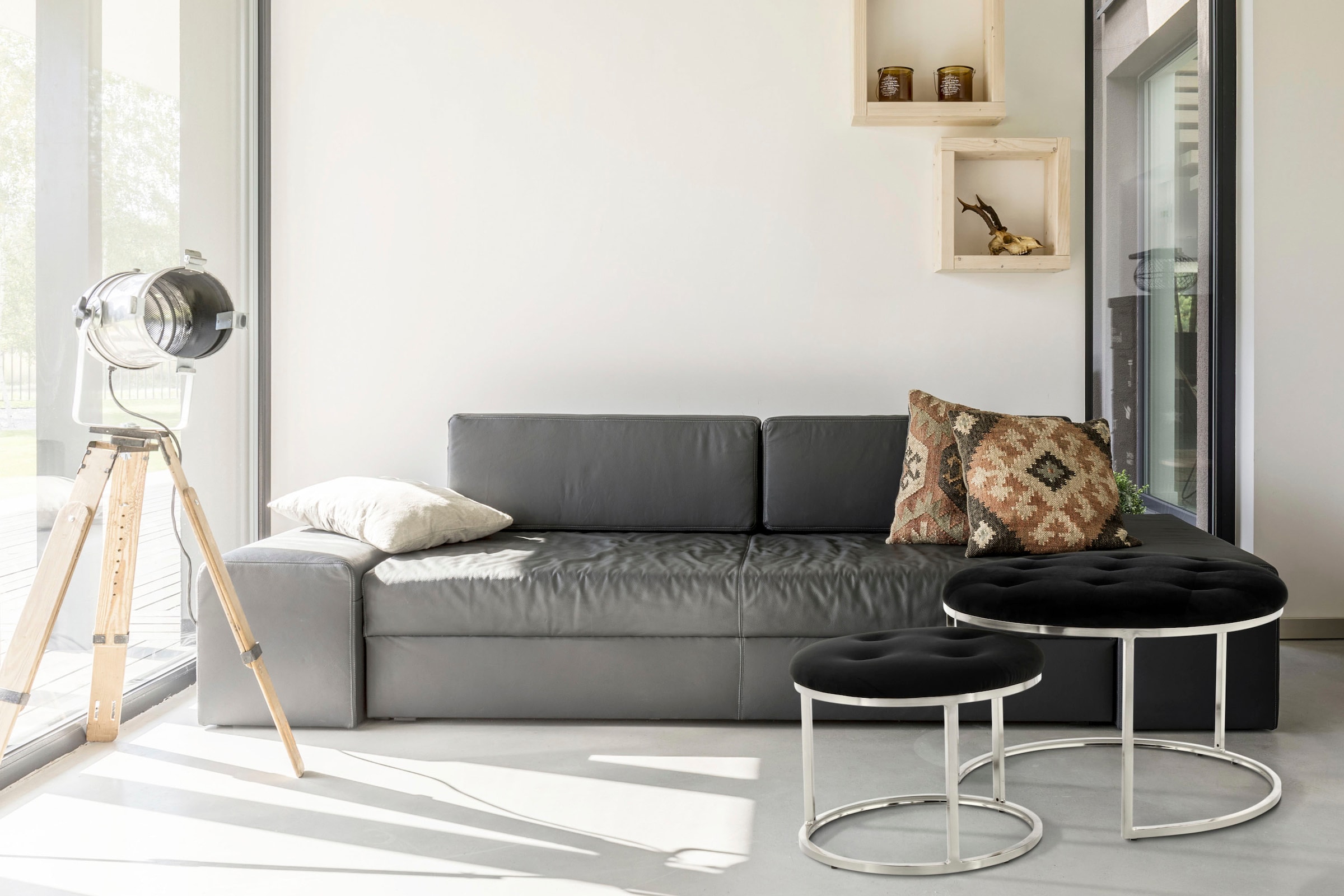 Kayoom Sitzhocker »Hocker Myla 2er-Set, praktisch ineinander schiebbar«, (Set, 2 St.), ineinander schiebbar, rund, gesteppt, mit Zierknöpfen