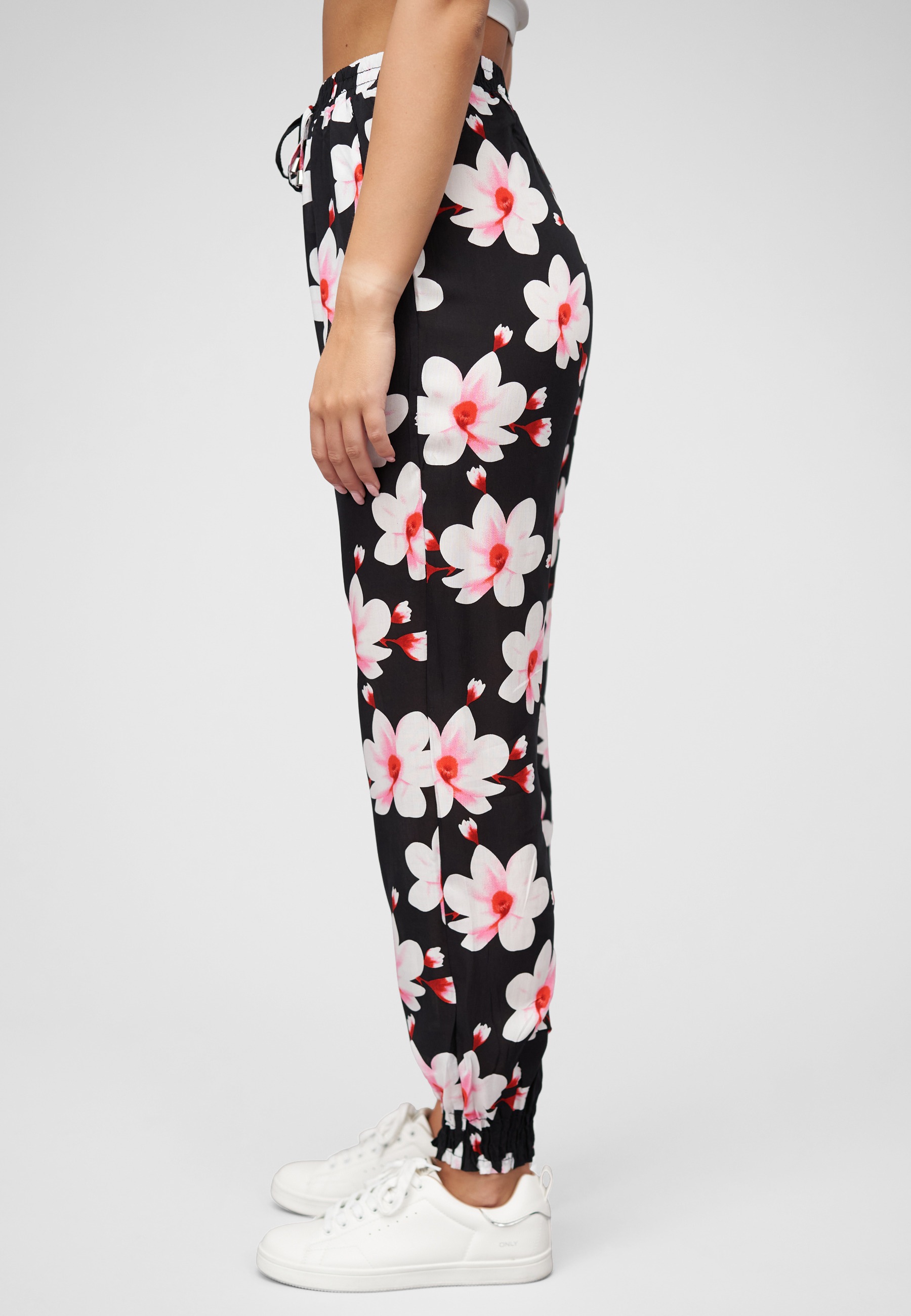 CLOUD 5IVE Stoffhose »CLOUD 5IVE Viskose Hose mit Bündchen 2-Pockets & Big Flowers«