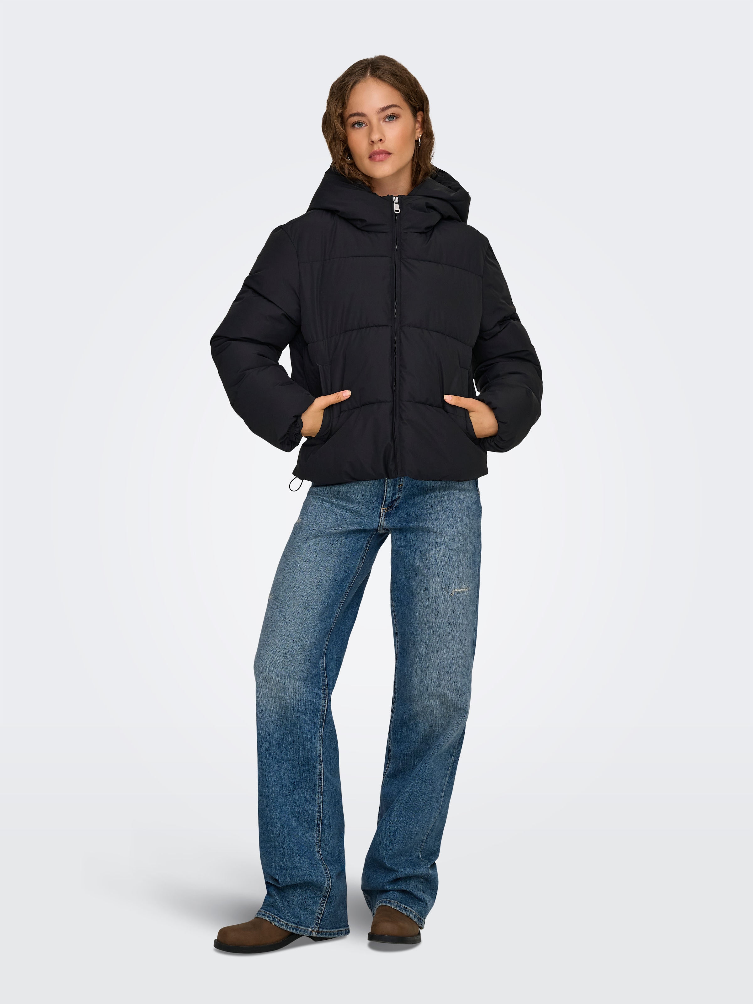 ONLY Steppjacke »ONLJUTA SHORT PUFFER OTW NOOS« mit Kapuze Kunstfaser