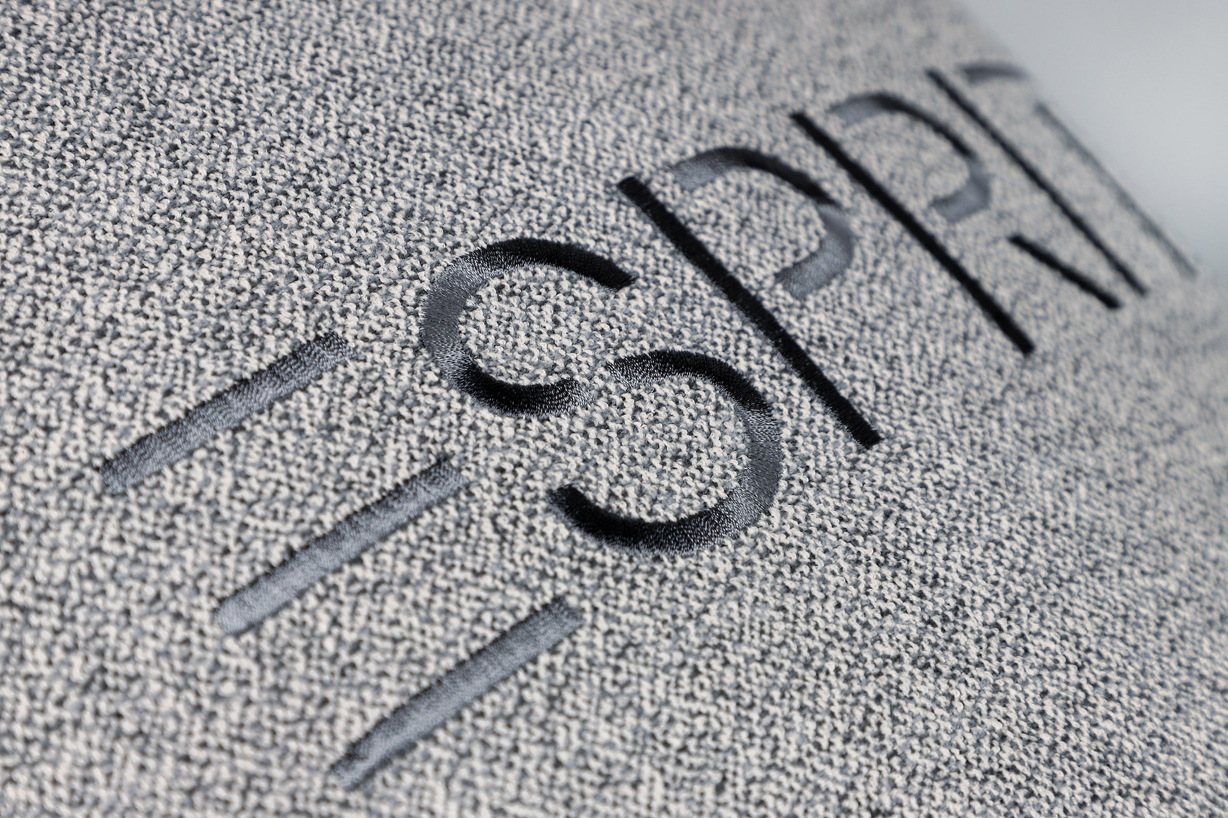 Esprit Kissenhülle »Signature«