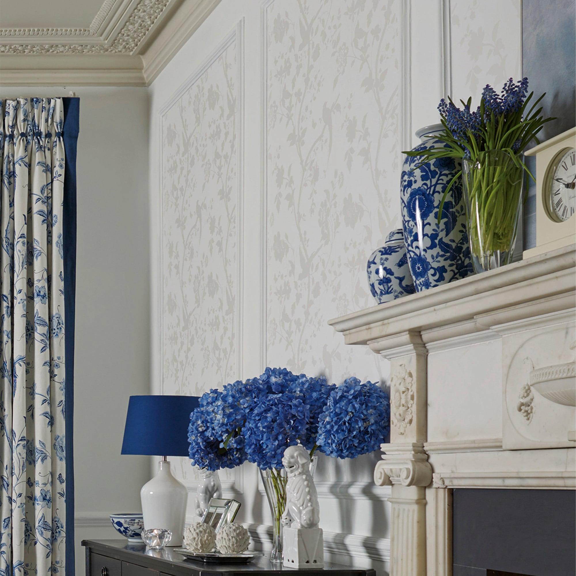 LAURA ASHLEY Vliestapete »Oriental«, gemustert, FSC® zertifiziert, mit lebhaftem Druck, 10 Meter Länge