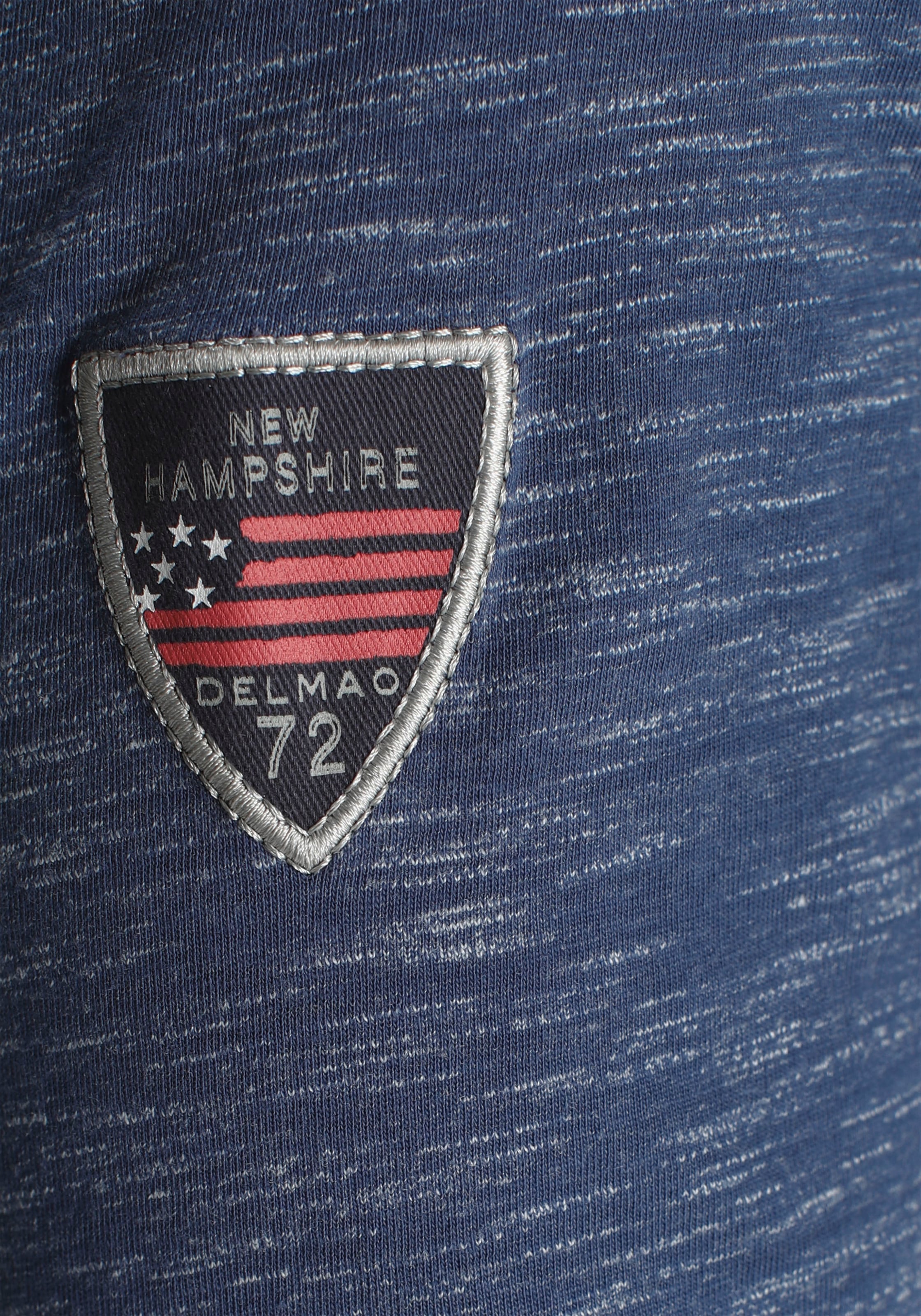 DELMAO Henleyshirt Langarm,  melierte Optik,  Henleykragen,  aus Baumwollmischung