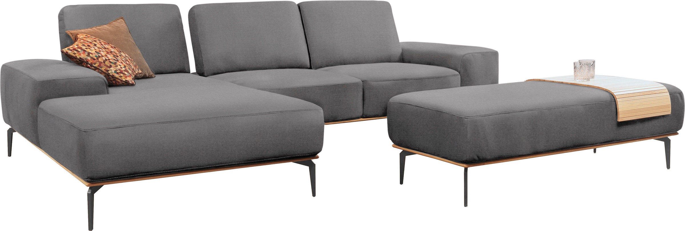 W.SCHILLIG Ecksofa »run, Designsofa mit tollem Sitzkomfort, bequem, L-Form«, mit Holzsockel, Füße in Schwarz pulverbeschichtet, Breite 299 cm