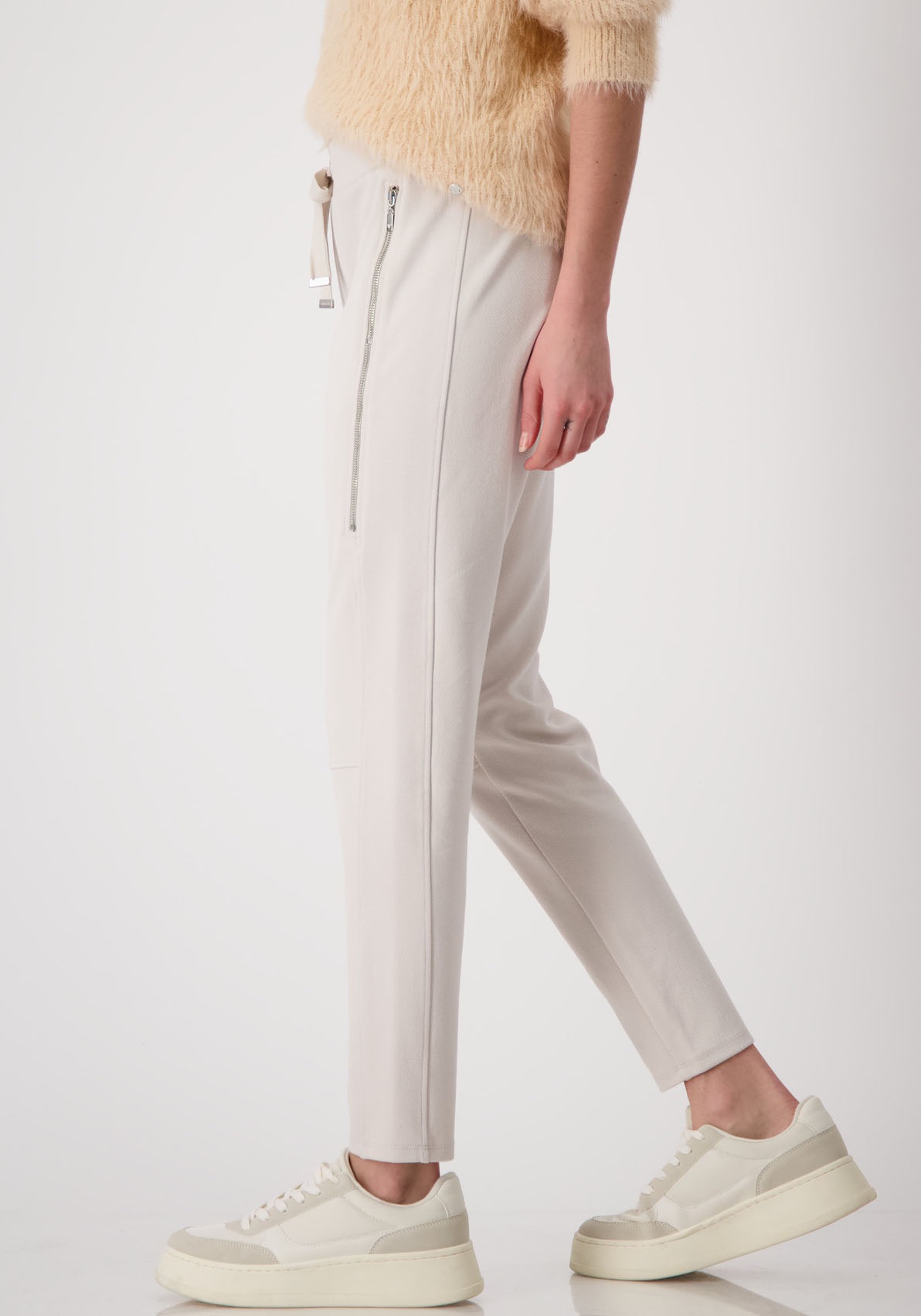Monari Jogger Pants, mit Glitzersteinchen an der Seite